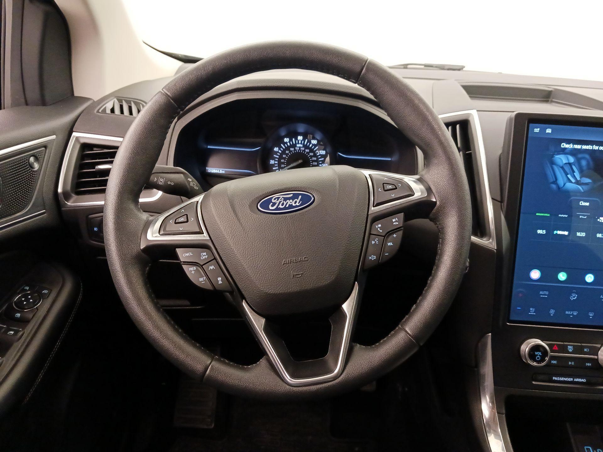 Thumbnail: 2022 Ford Edge - 10