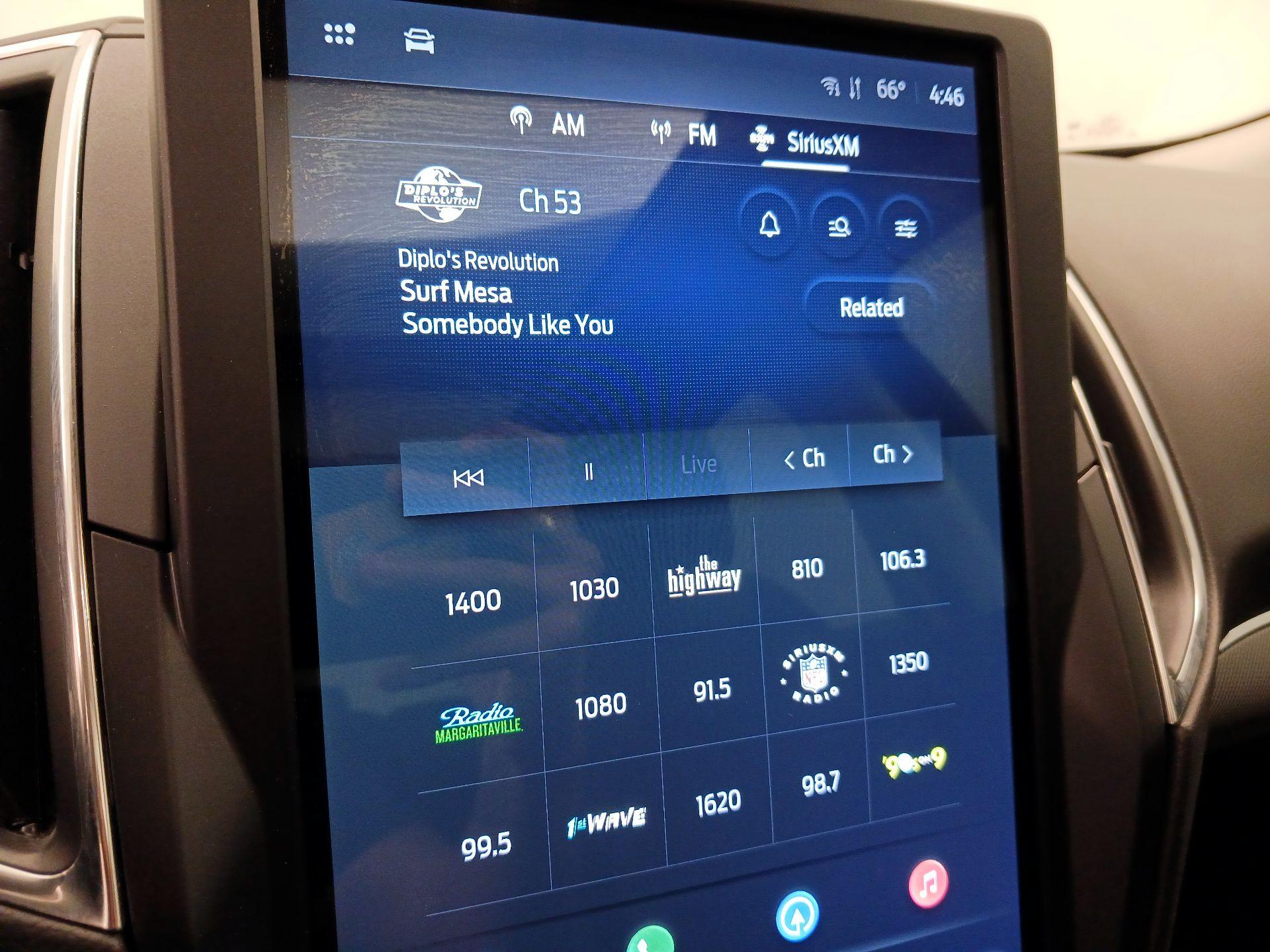 Thumbnail: 2022 Ford Edge - 16