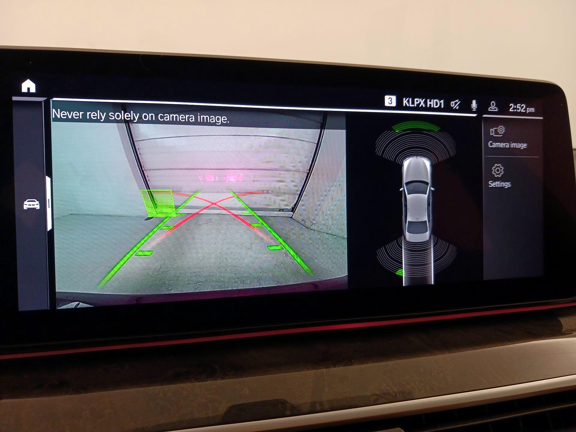 Thumbnail: 2023 BMW 5 Series - 15