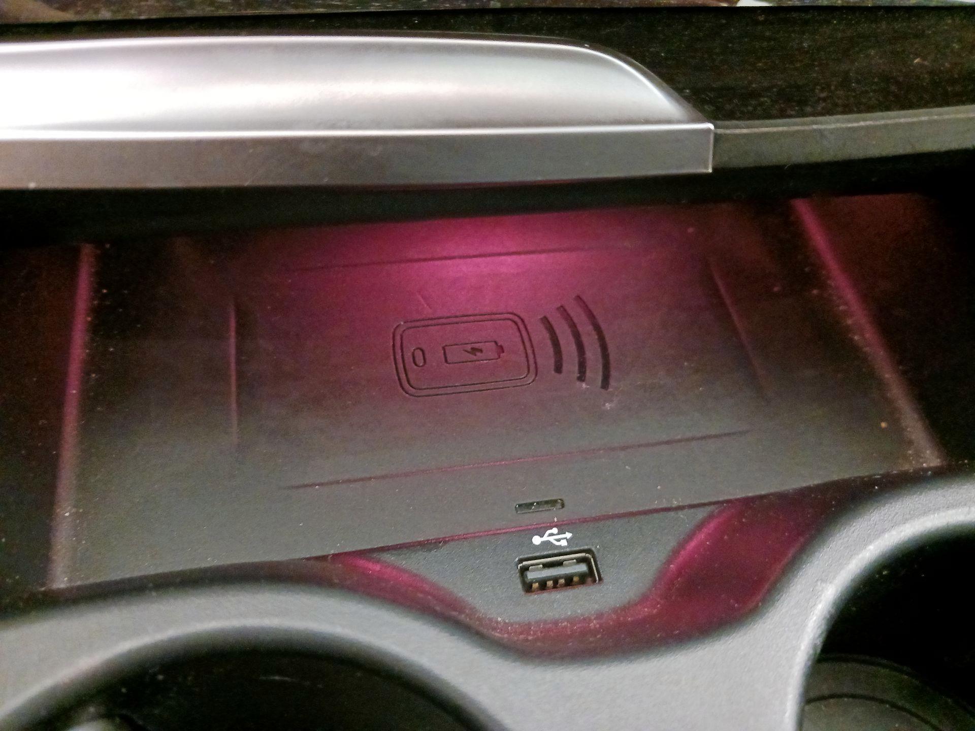 Thumbnail: 2023 BMW 5 Series - 19