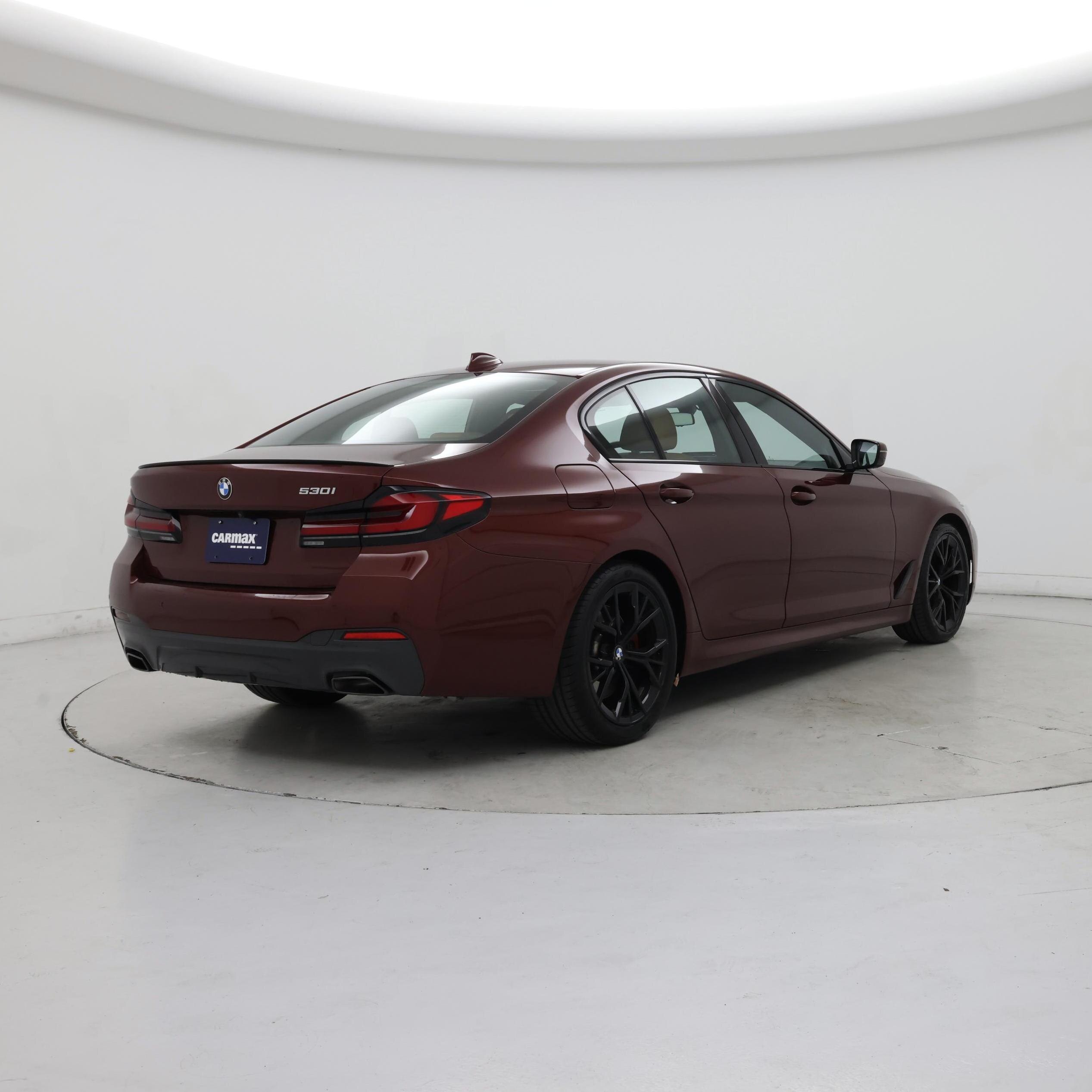 Thumbnail: 2023 BMW 5 Series - 8