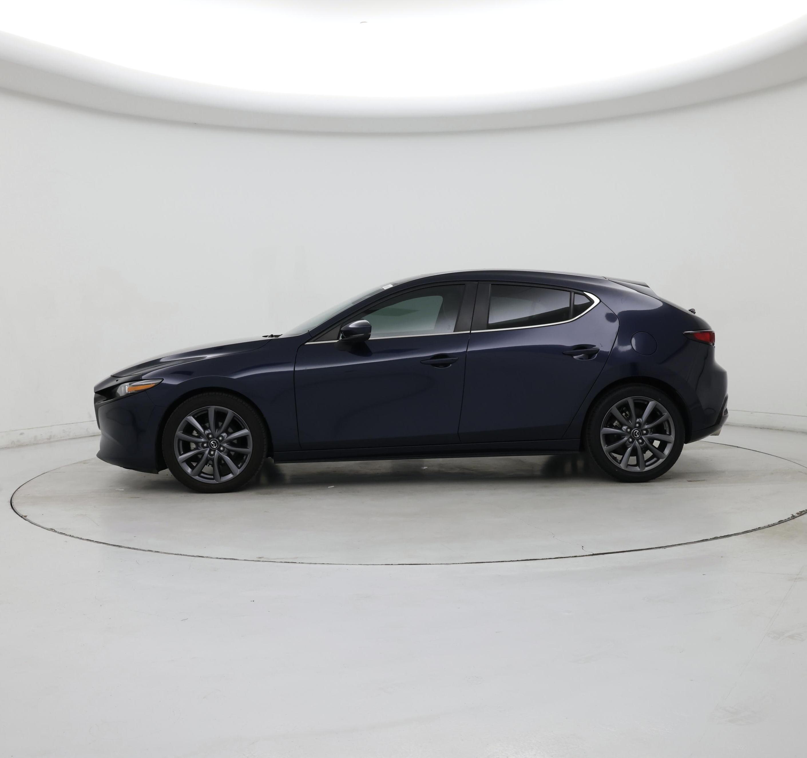 Thumbnail: 2021 Mazda Mazda3 - 3