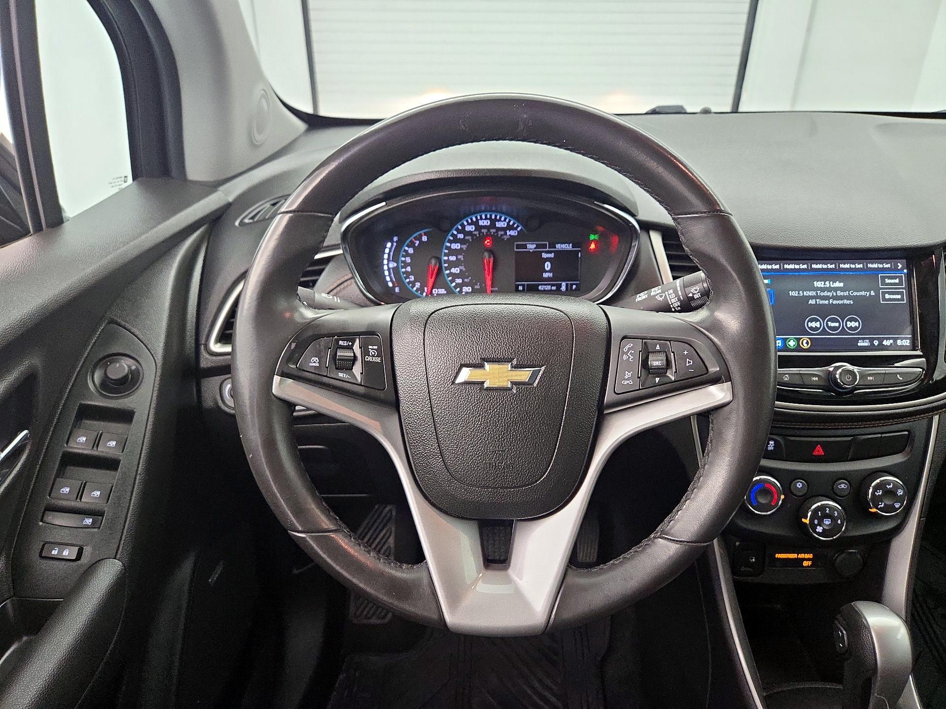 Thumbnail: 2018 Chevrolet Trax - 10