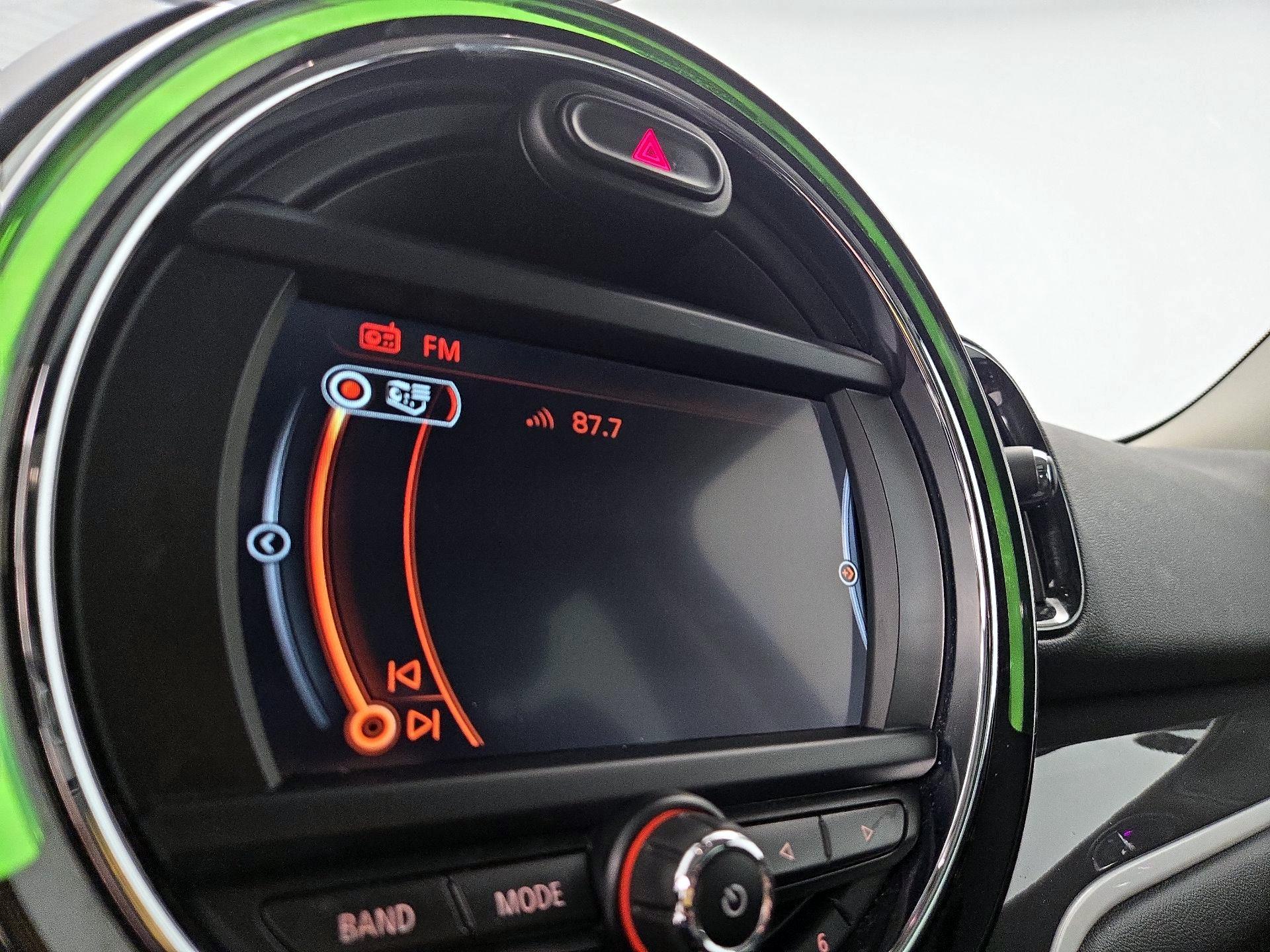 Thumbnail: 2017 MINI Cooper Countryman - 15