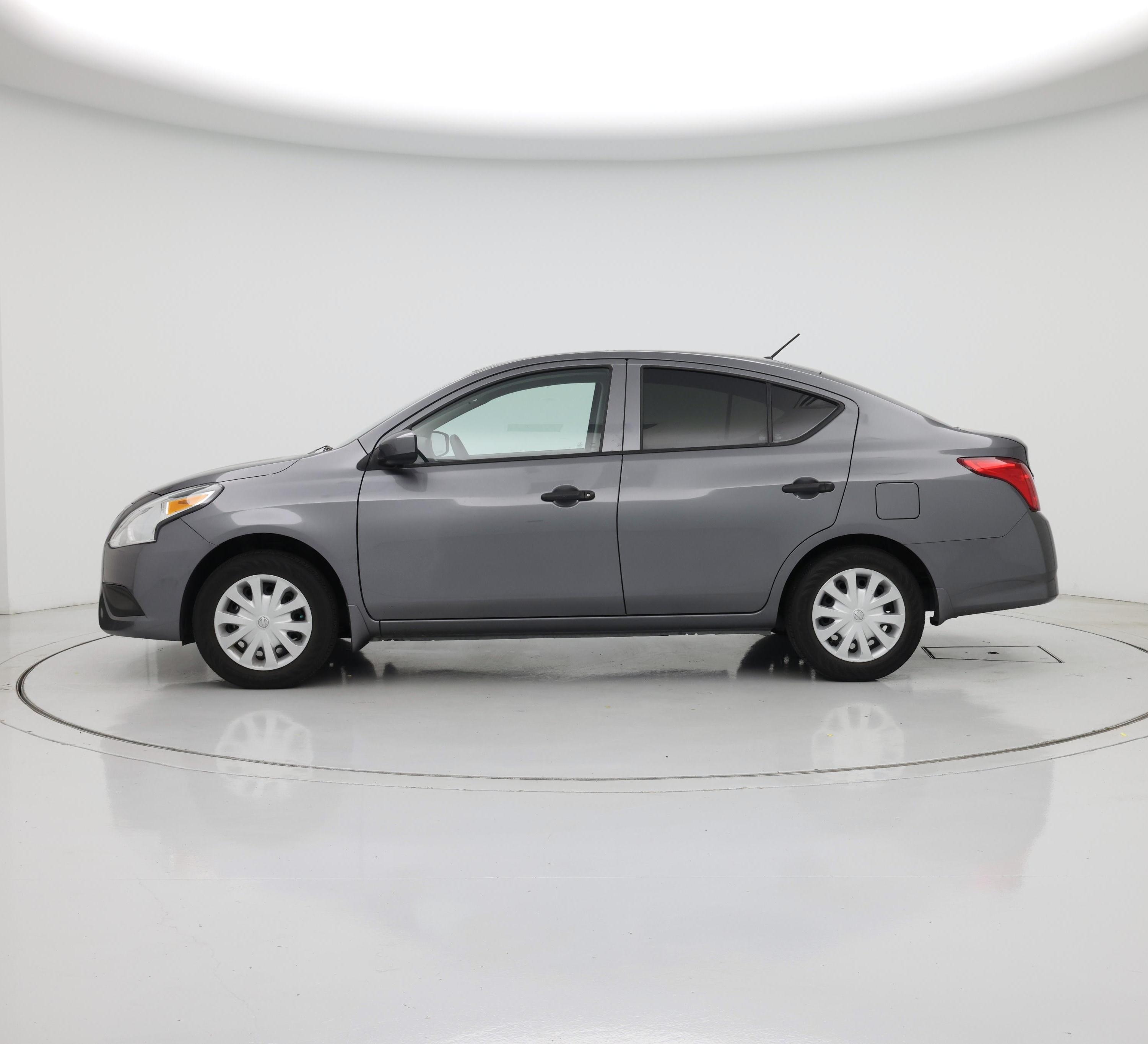 Thumbnail: 2017 Nissan Versa - 3