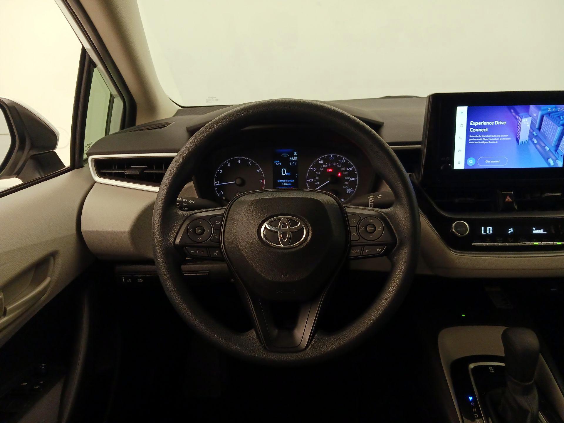 Thumbnail: 2025 Toyota Corolla - 10