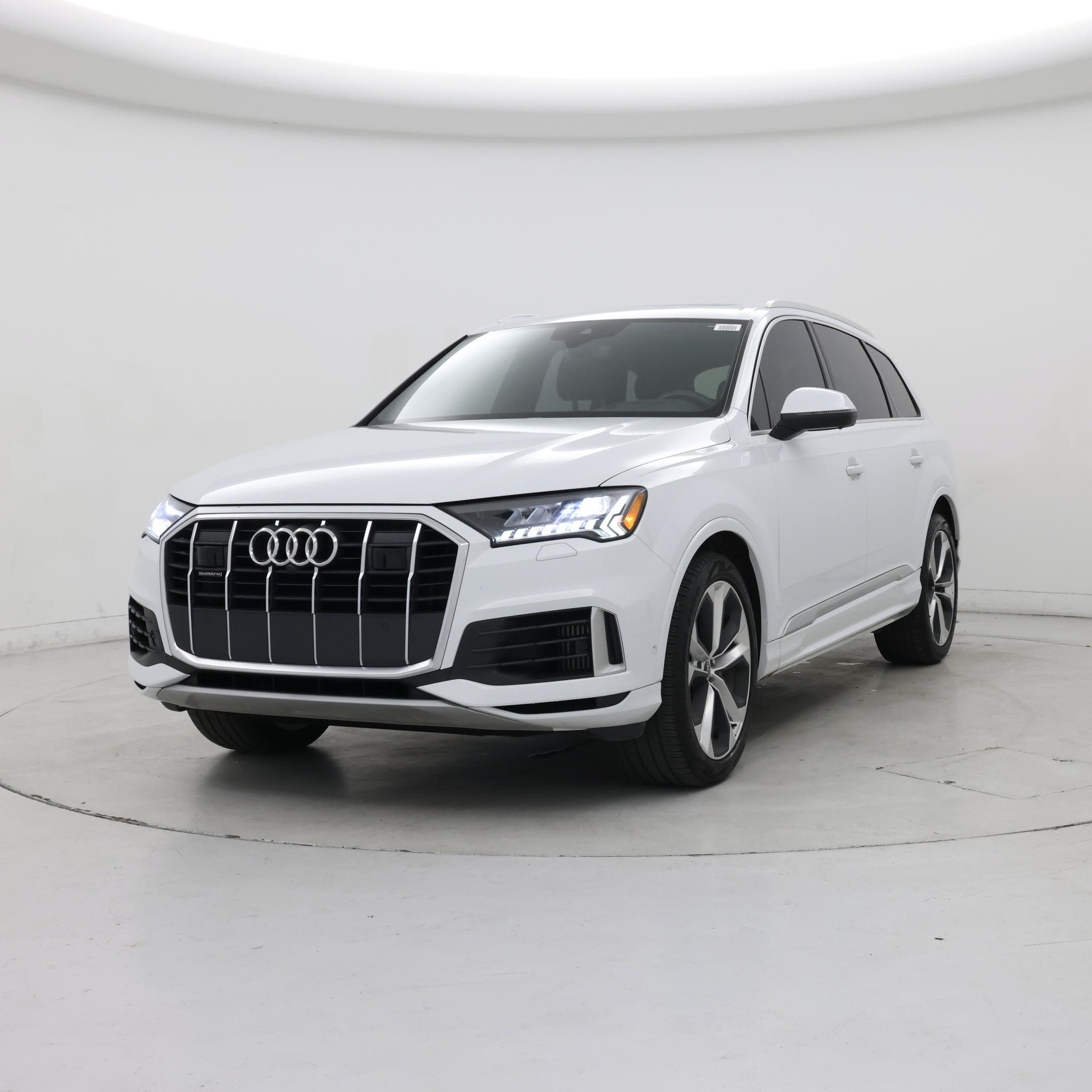 Thumbnail: 2021 Audi Q7 - 4