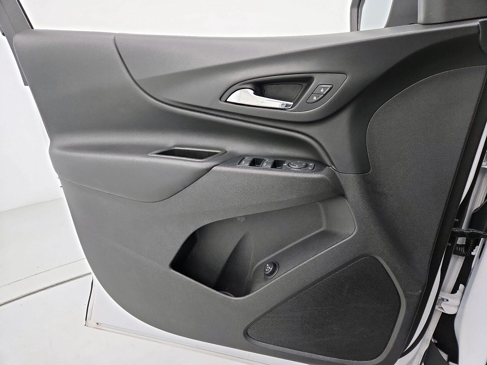 Thumbnail: 2019 Chevrolet Equinox - 12