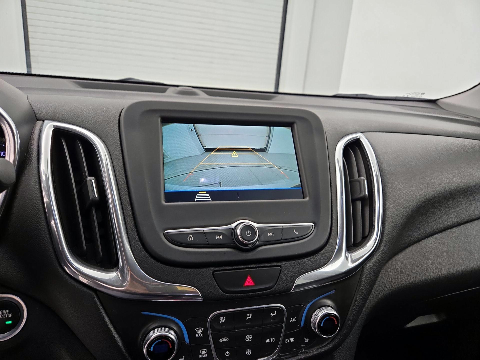 Thumbnail: 2019 Chevrolet Equinox - 14