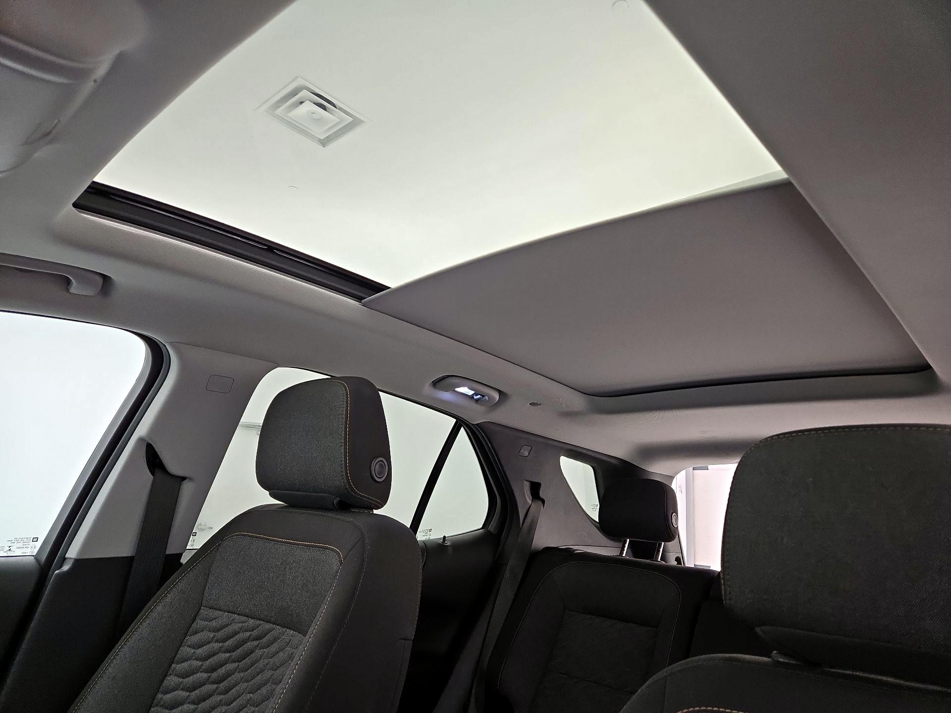 Thumbnail: 2019 Chevrolet Equinox - 19