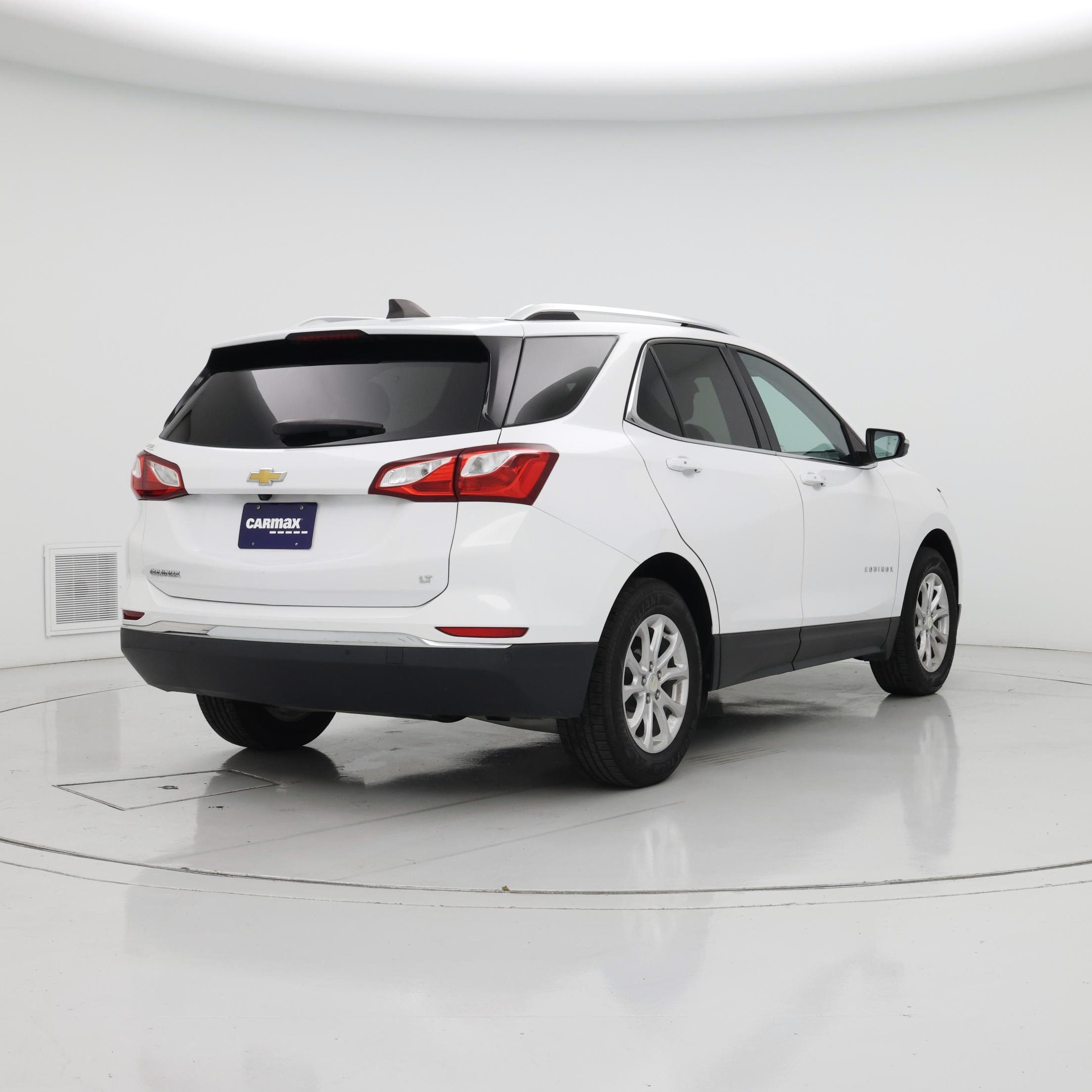 Thumbnail: 2019 Chevrolet Equinox - 8