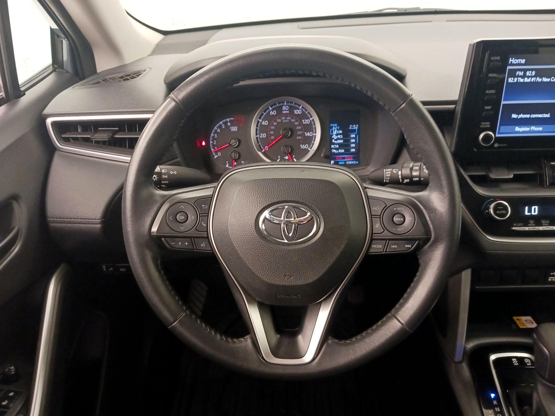 Thumbnail: 2022 Toyota Corolla Cross - 10