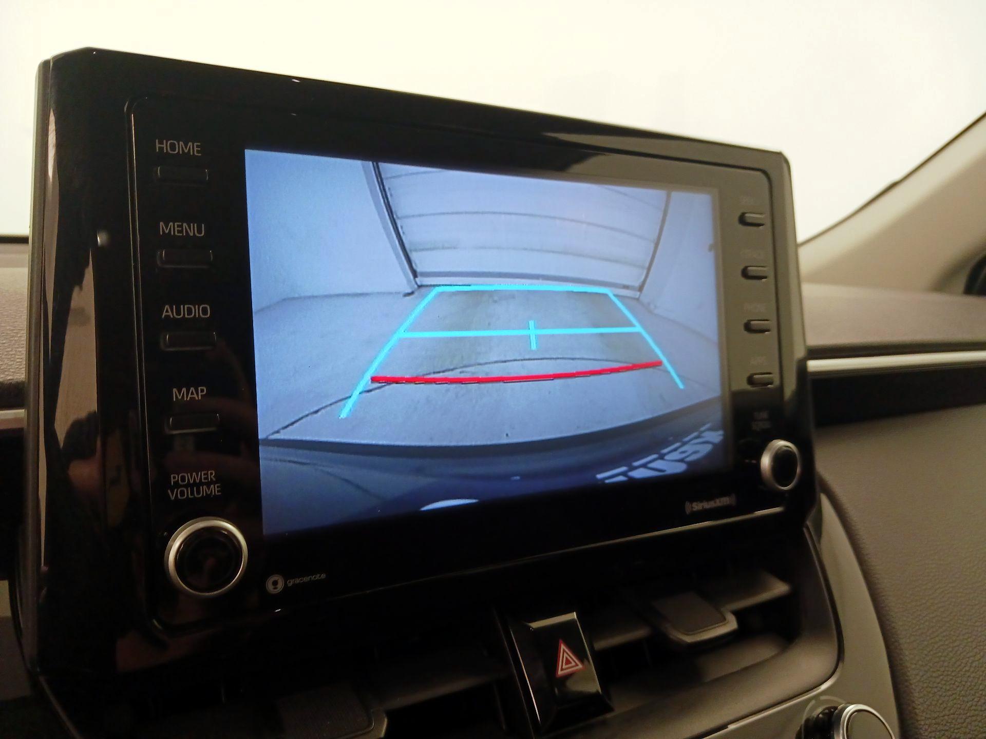 Thumbnail: 2022 Toyota Corolla Cross - 14