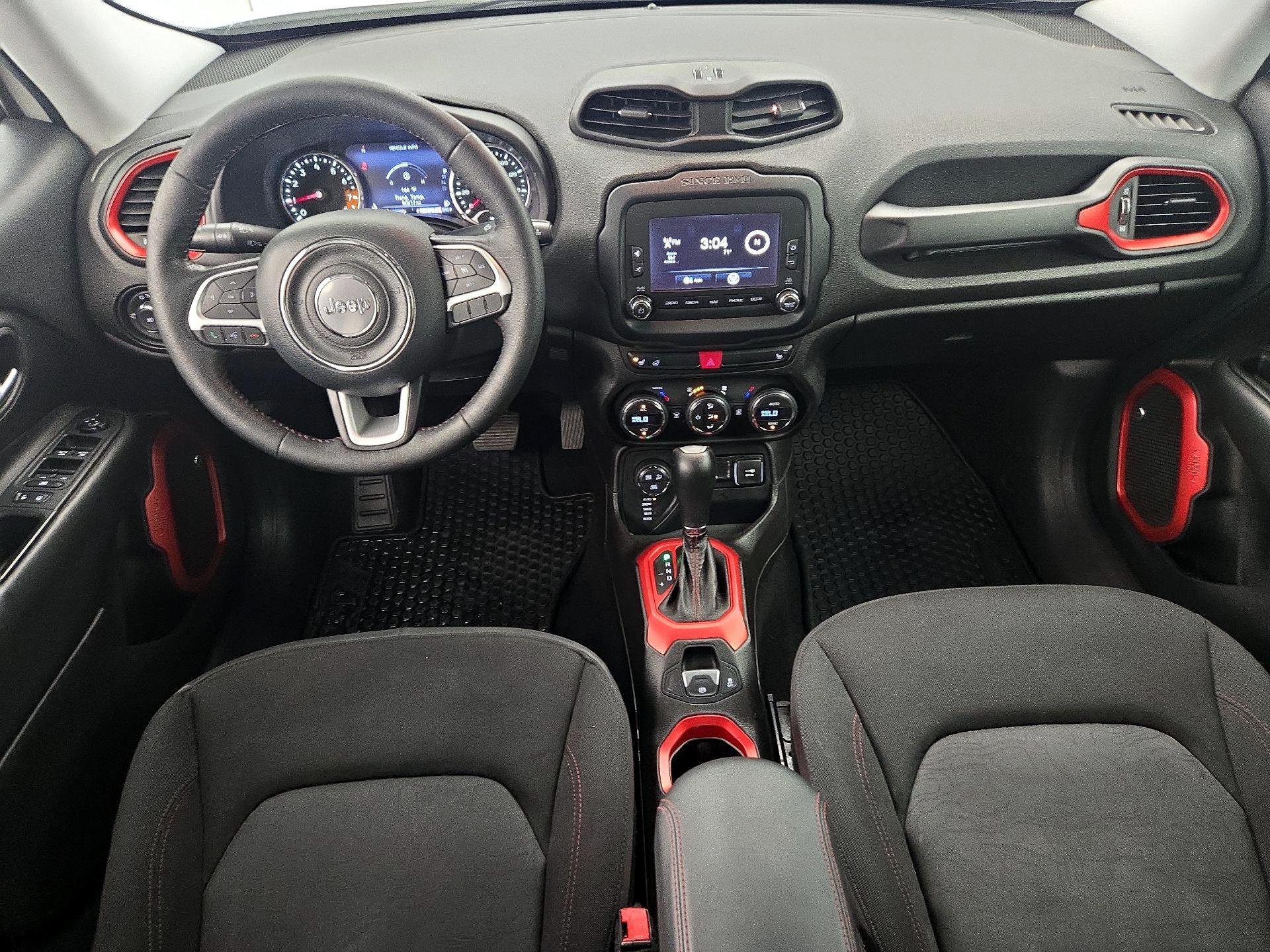 Thumbnail: 2017 Jeep Renegade - 9