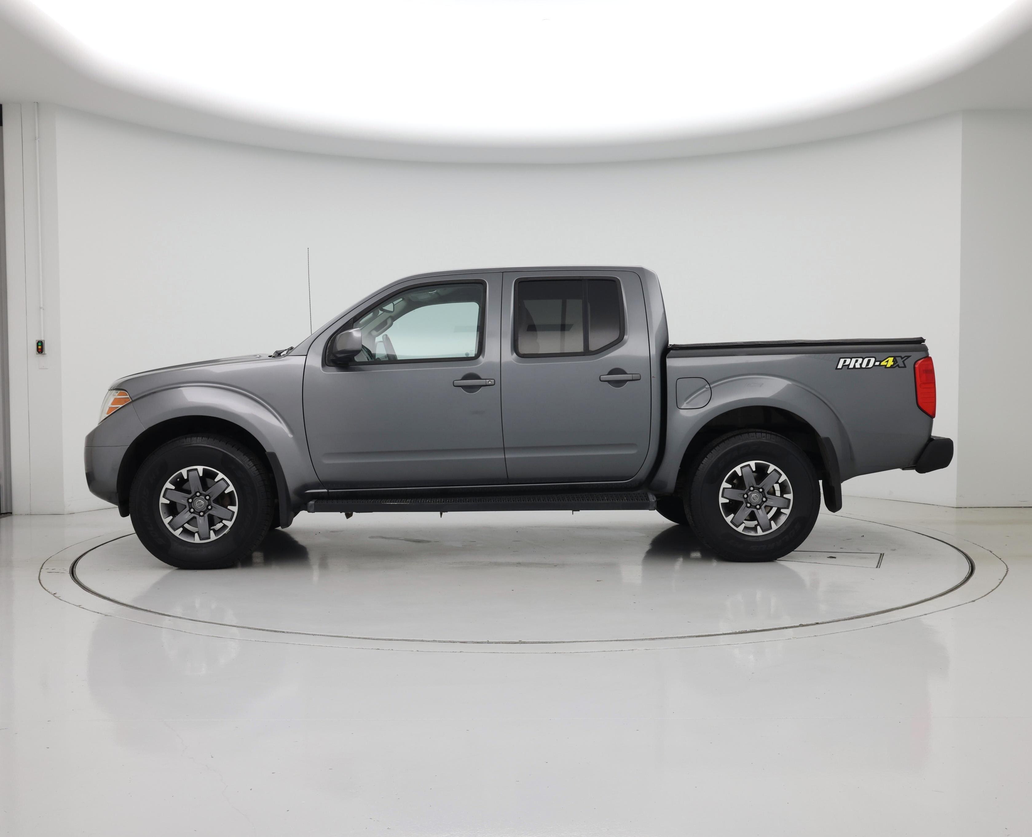 Thumbnail: 2016 Nissan Frontier - 3