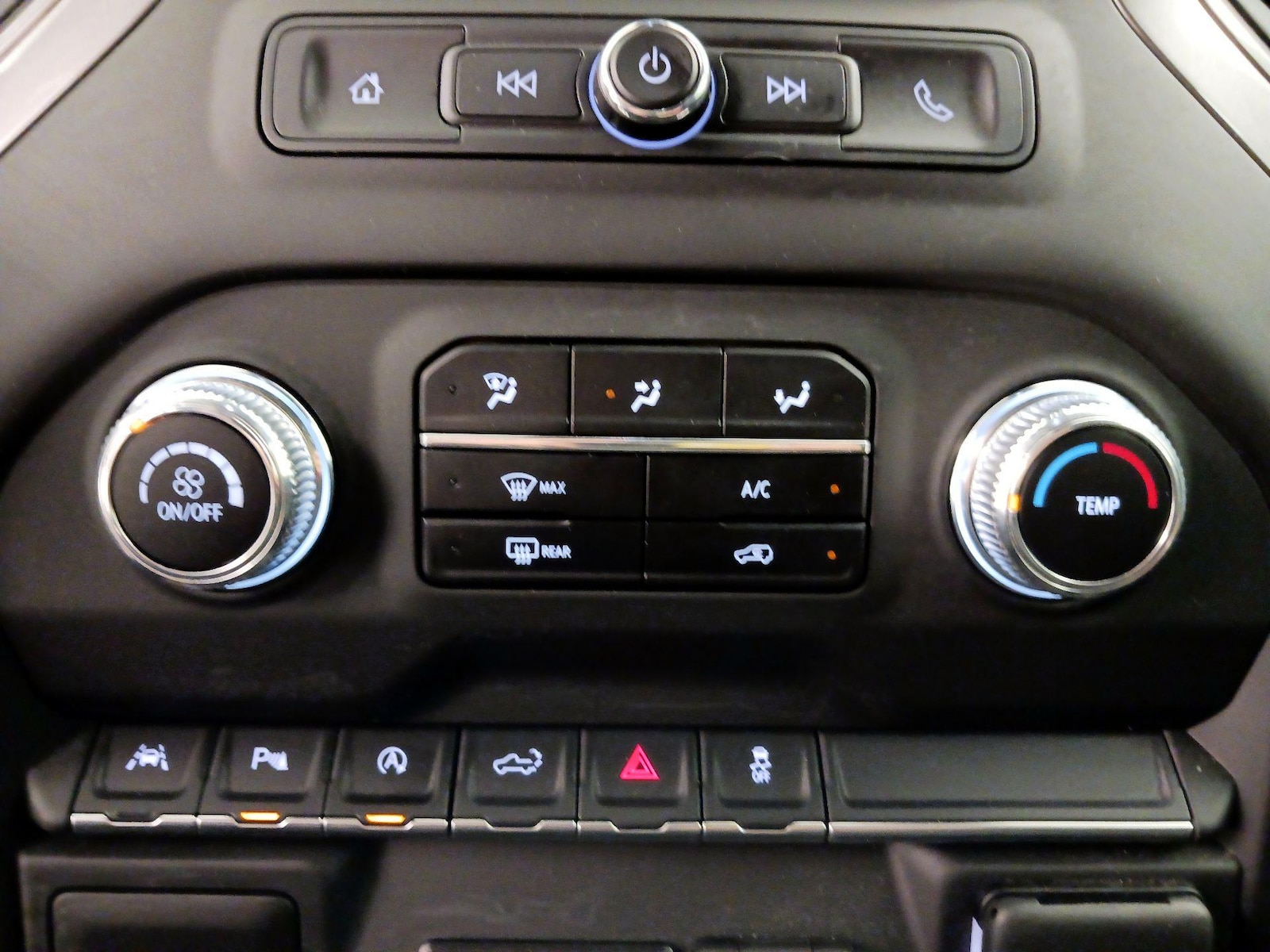 2025 GMC Sierra 1500 Pro - Photo 18