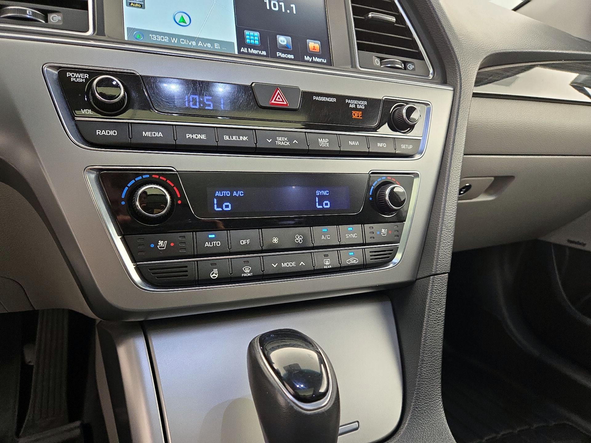 Thumbnail: 2016 Hyundai Sonata - 17