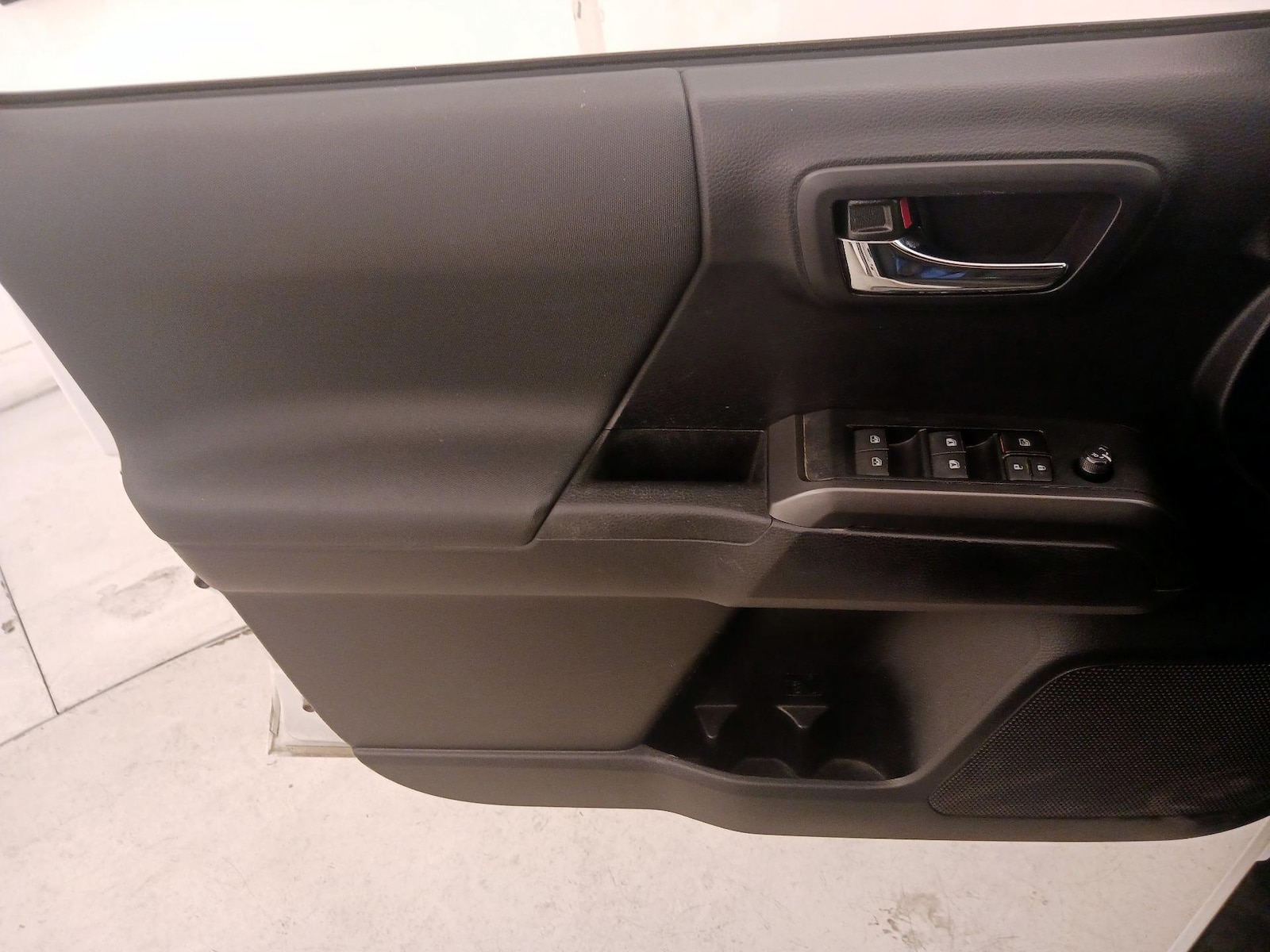 2020 Toyota Tacoma TRD Sport - Photo 13