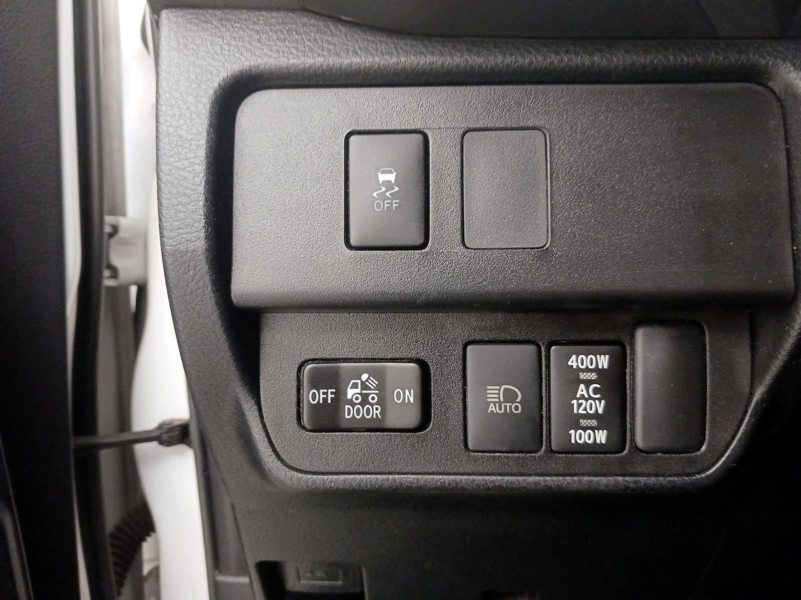 2020 Toyota Tacoma TRD Sport - Photo 14