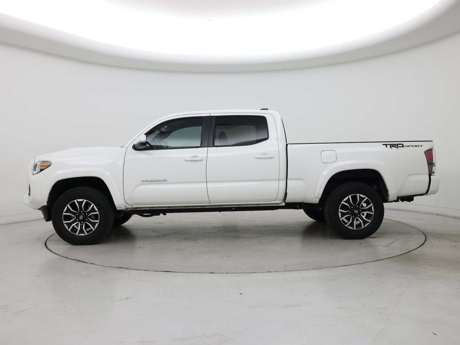 2020 Toyota Tacoma TRD Sport - Photo 4