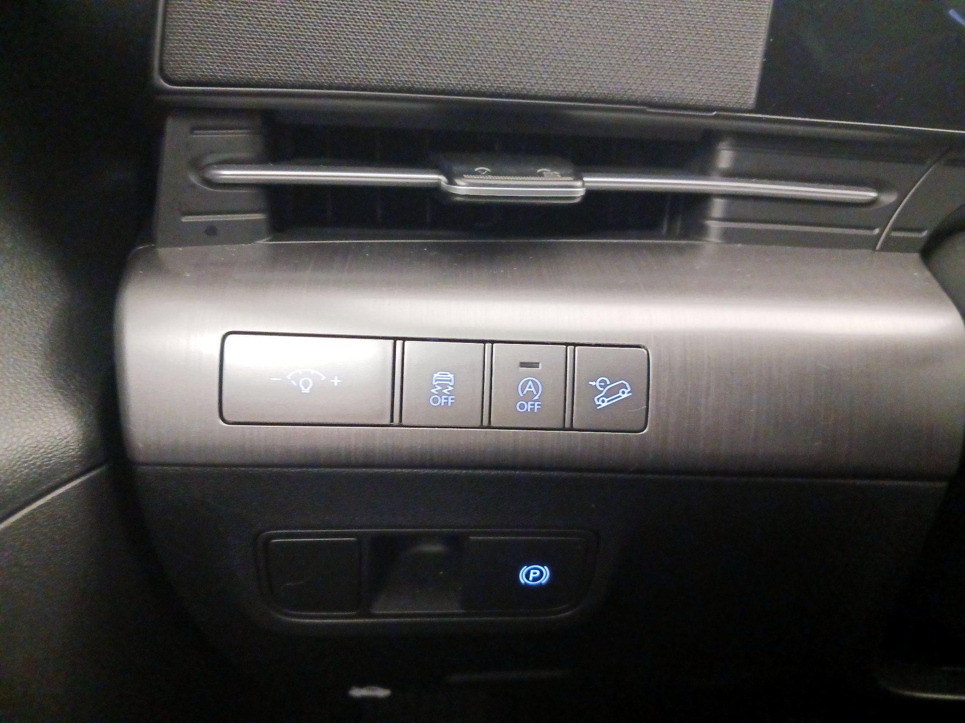 Thumbnail: 2025 Hyundai Kona - 13