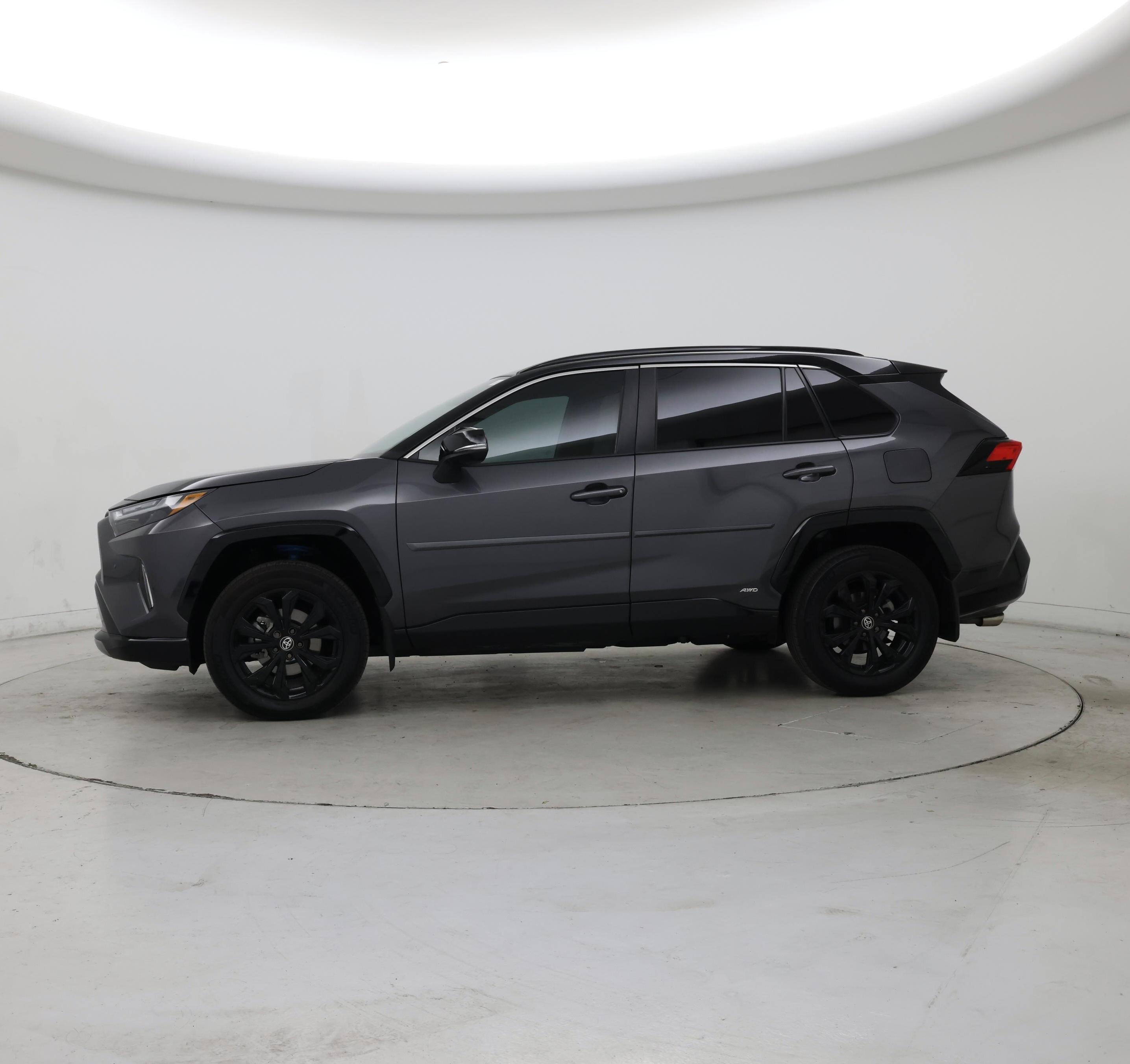 Thumbnail: 2022 Toyota RAV4 - 3