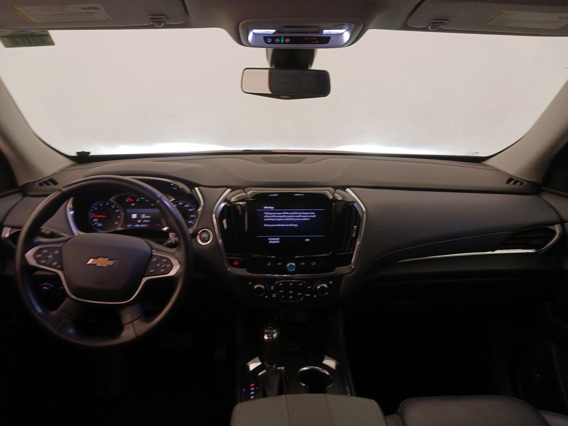 Thumbnail: 2020 Chevrolet Traverse - 9