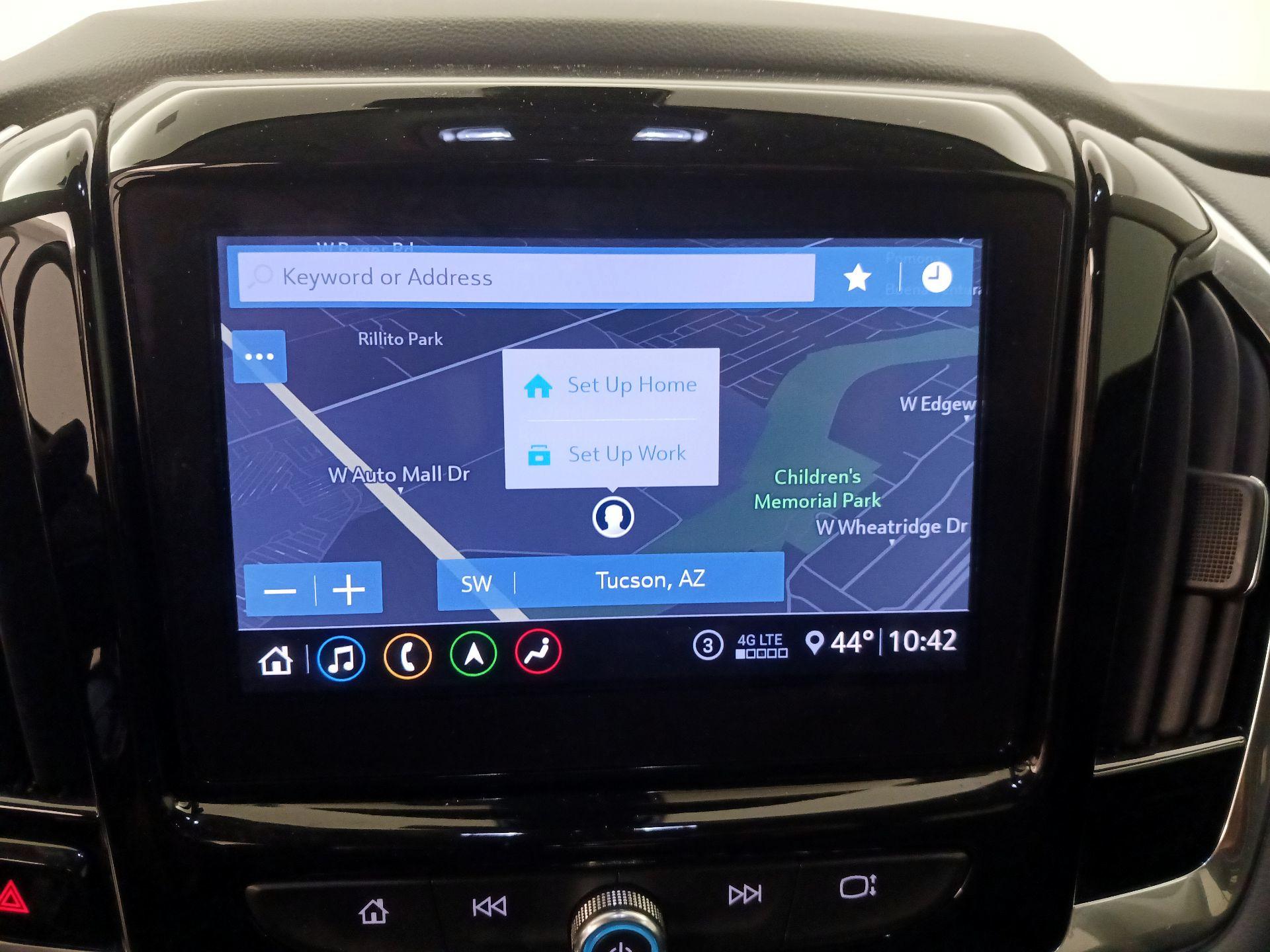 Thumbnail: 2020 Chevrolet Traverse - 14