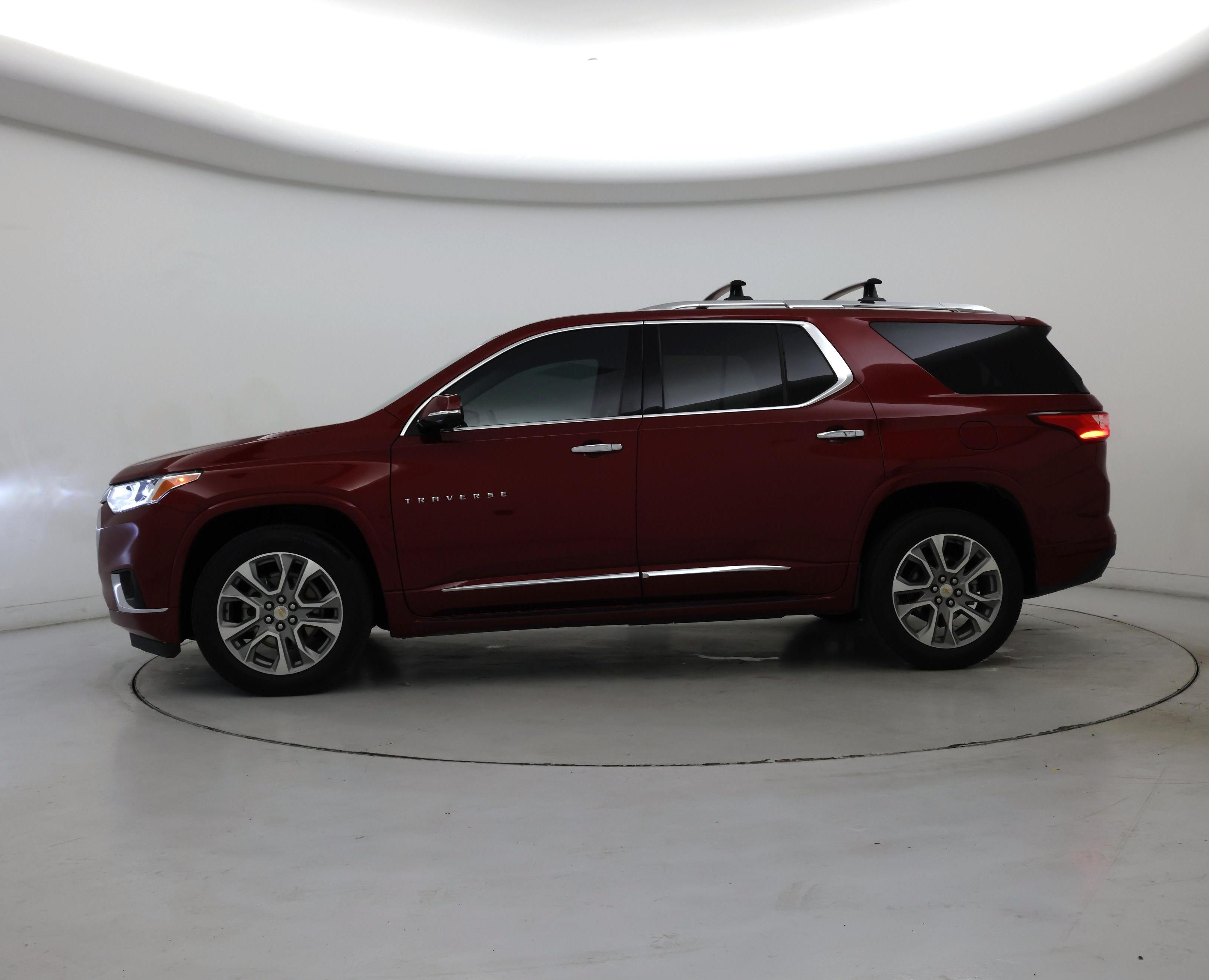 Thumbnail: 2020 Chevrolet Traverse - 3