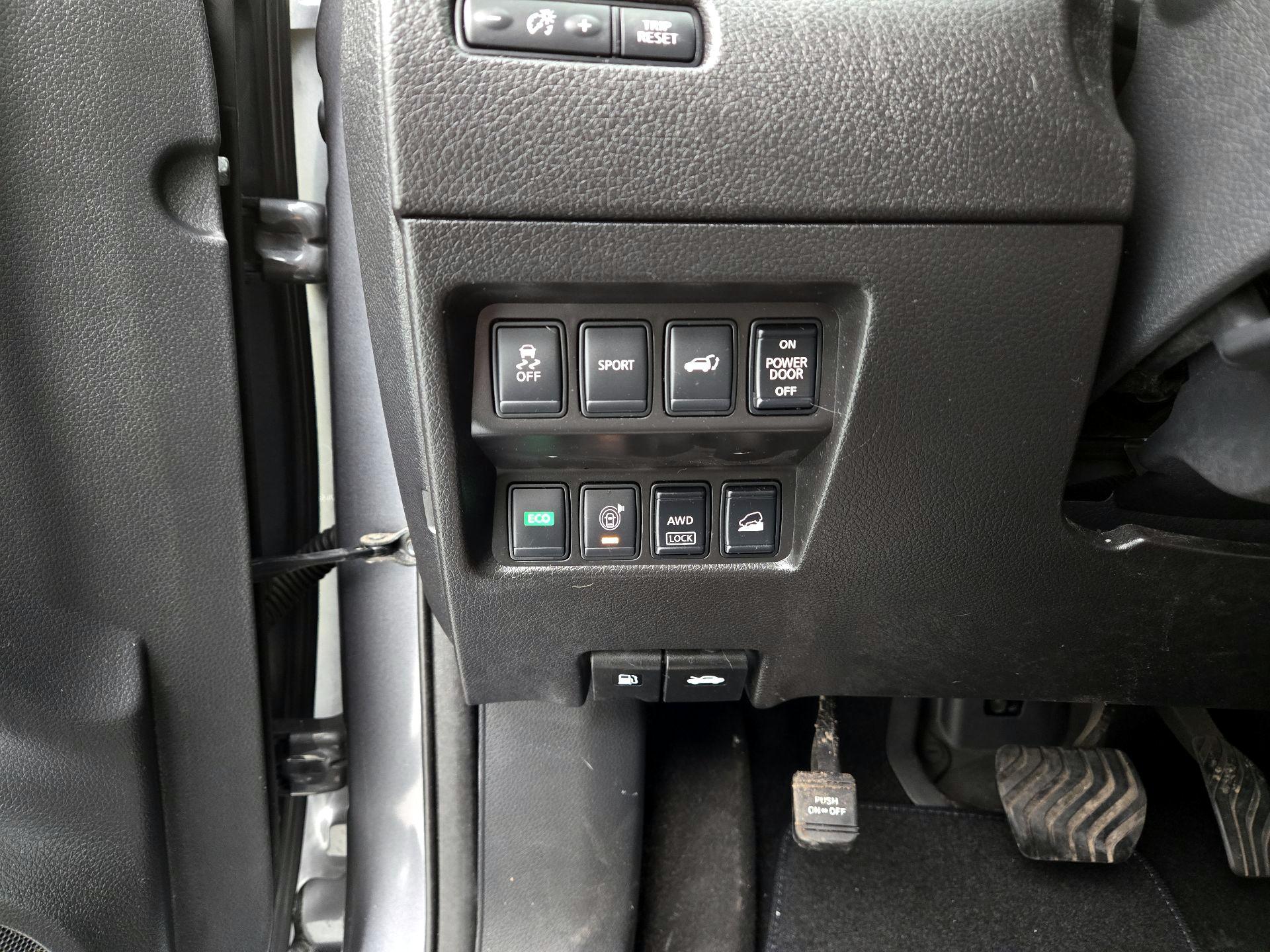 Thumbnail: 2016 Nissan Rogue - 13