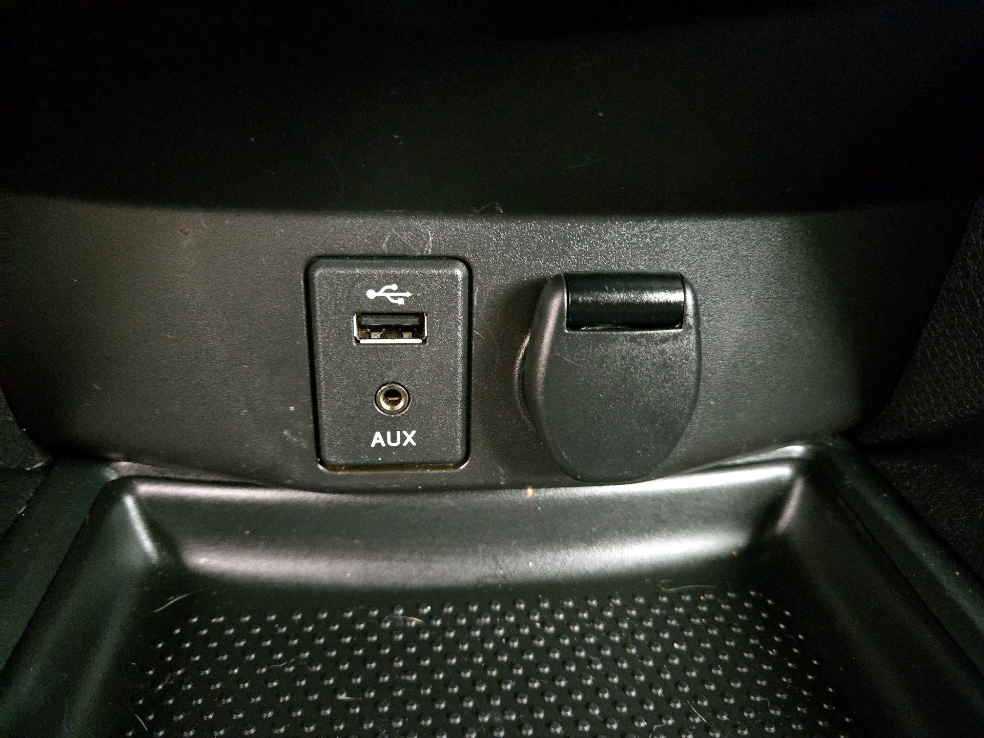 Thumbnail: 2016 Nissan Rogue - 19