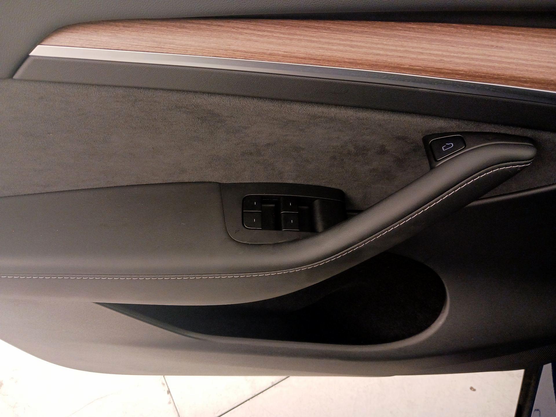 Thumbnail: 2025 Tesla Model Y - 12