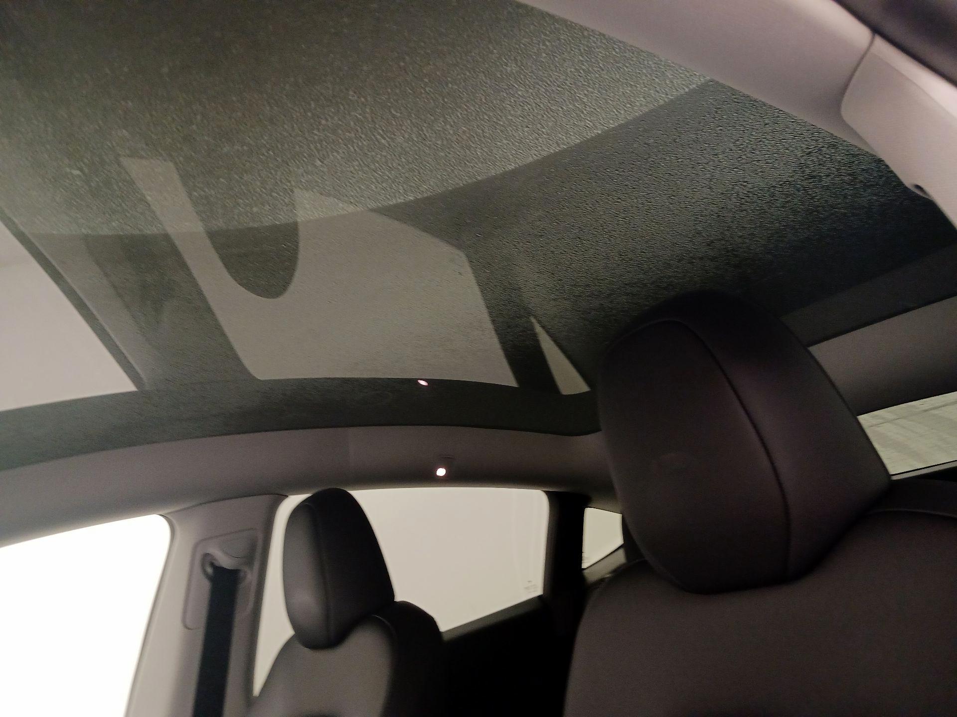 Thumbnail: 2025 Tesla Model Y - 19