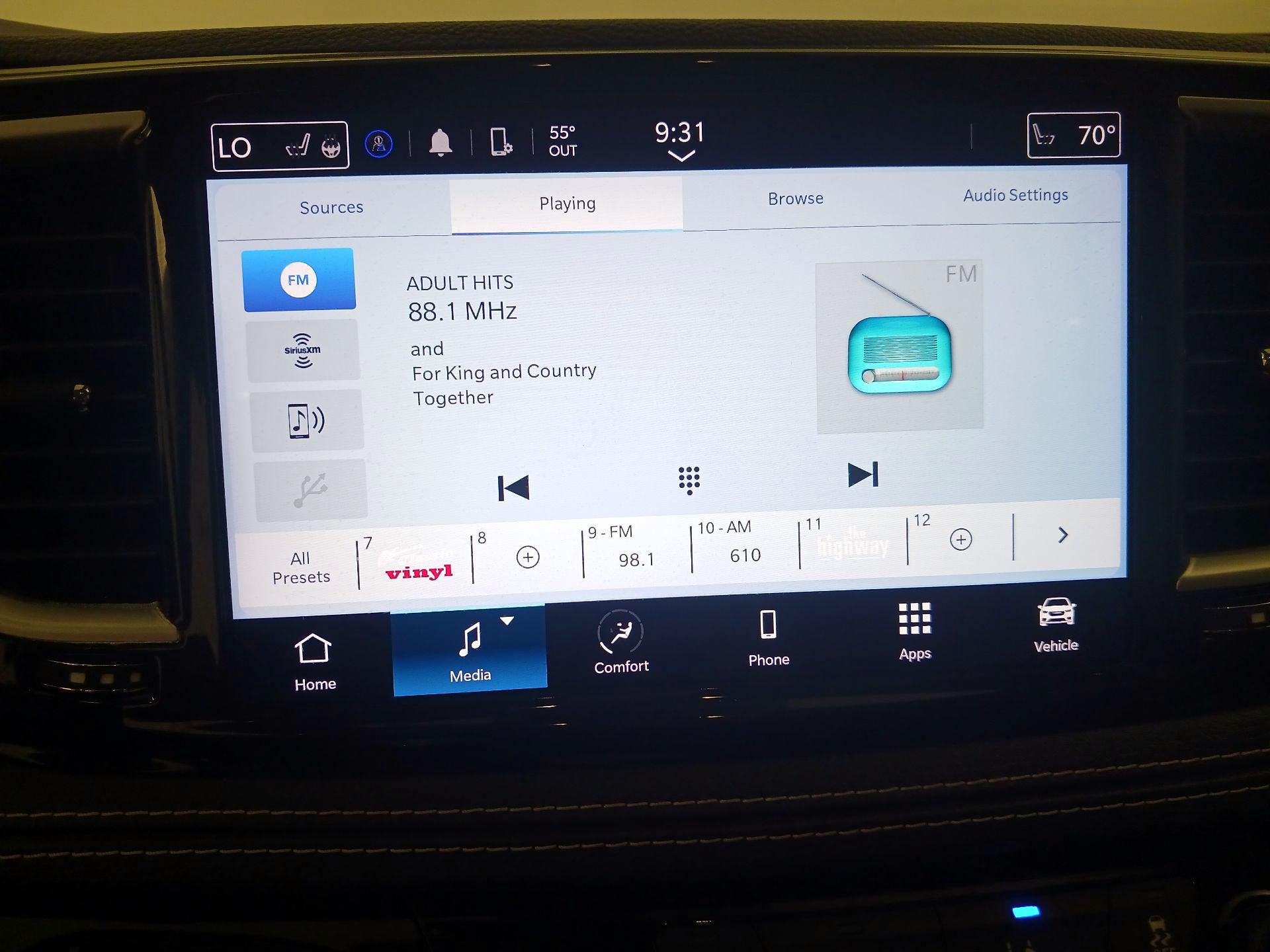 Thumbnail: 2022 Chrysler Pacifica - 15