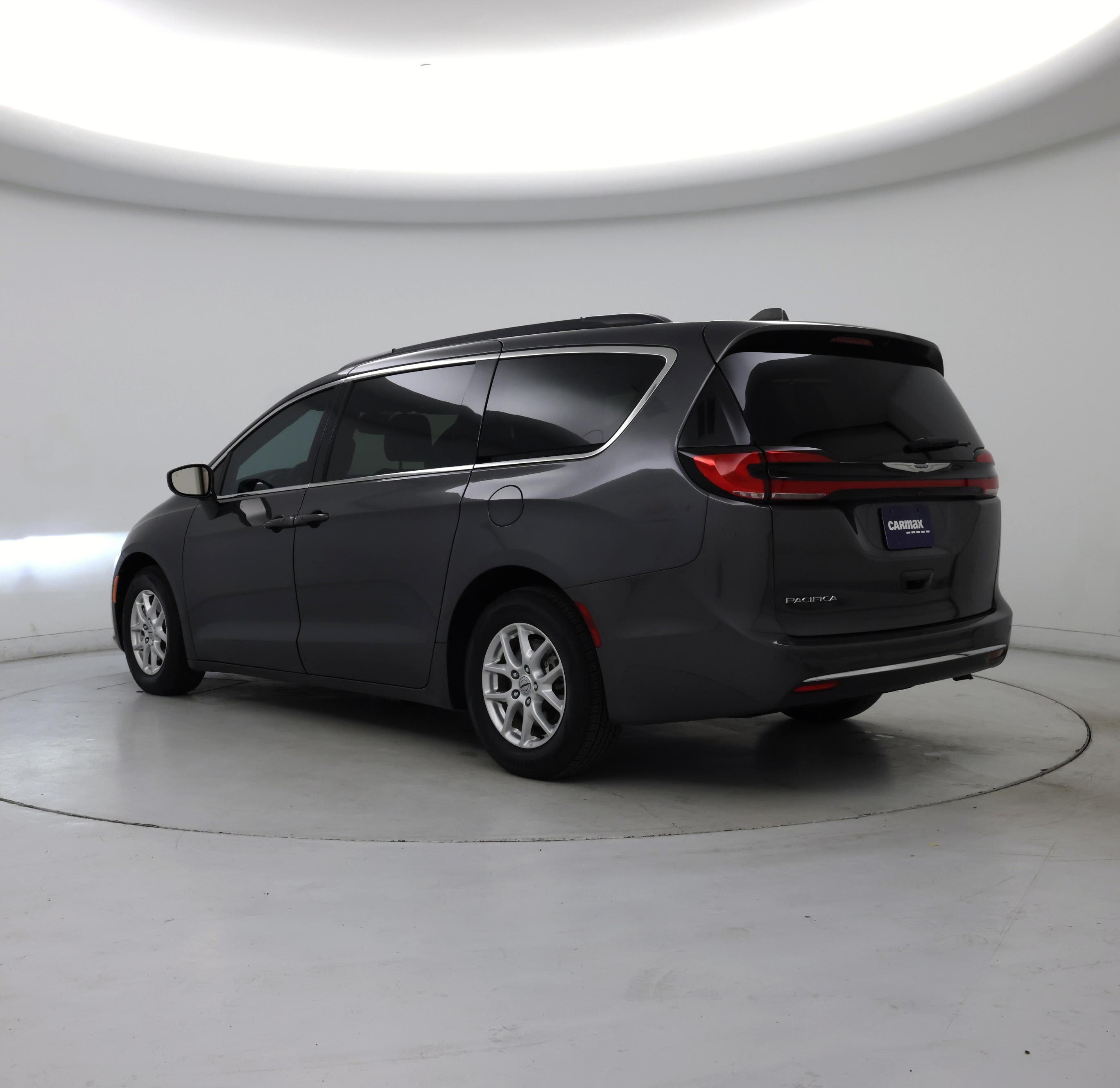 Thumbnail: 2022 Chrysler Pacifica - 2