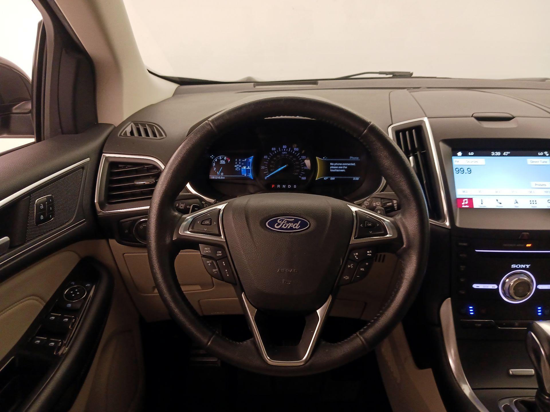 Thumbnail: 2018 Ford Edge - 10