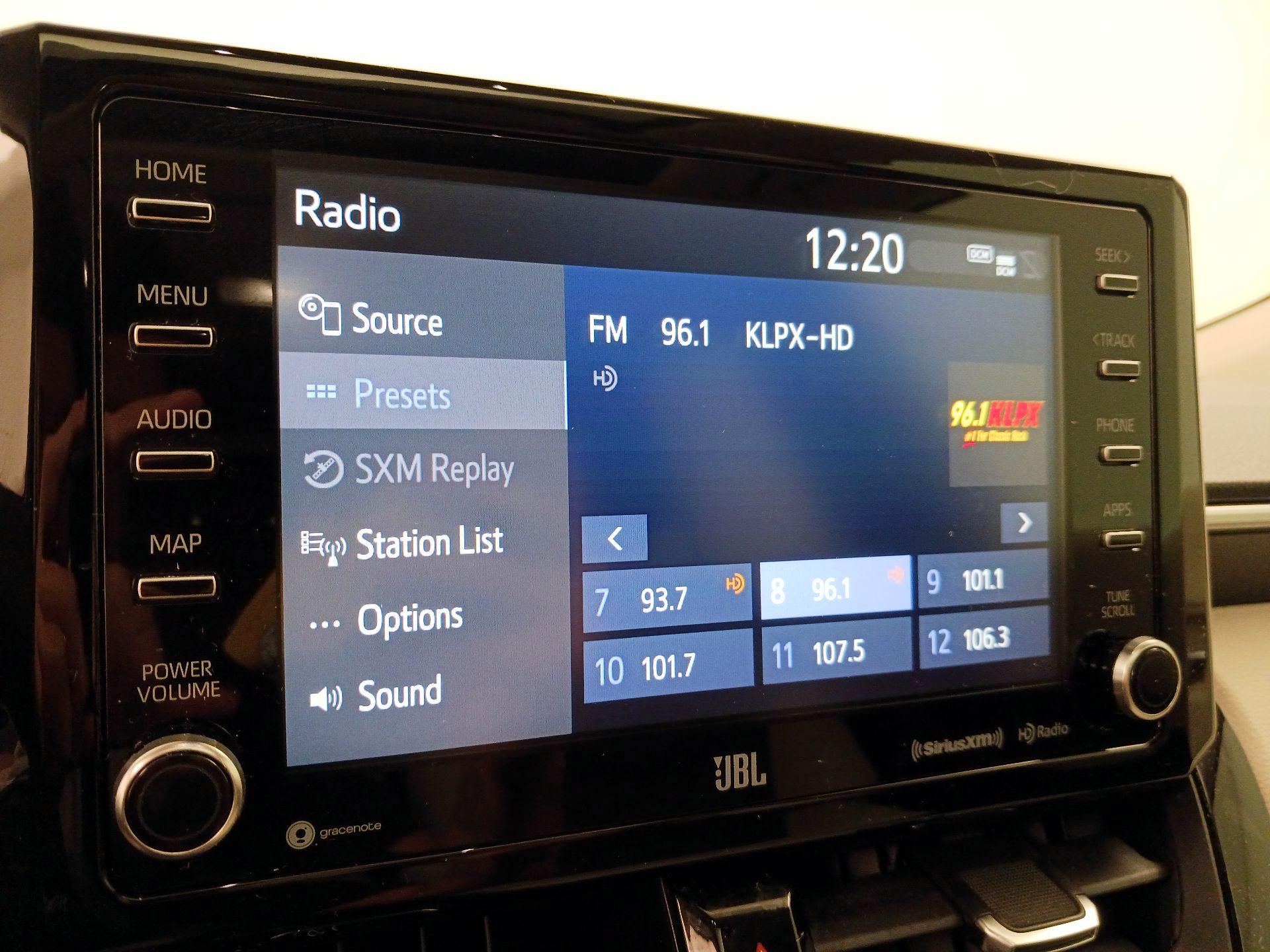 Thumbnail: 2022 Toyota Corolla Cross - 15