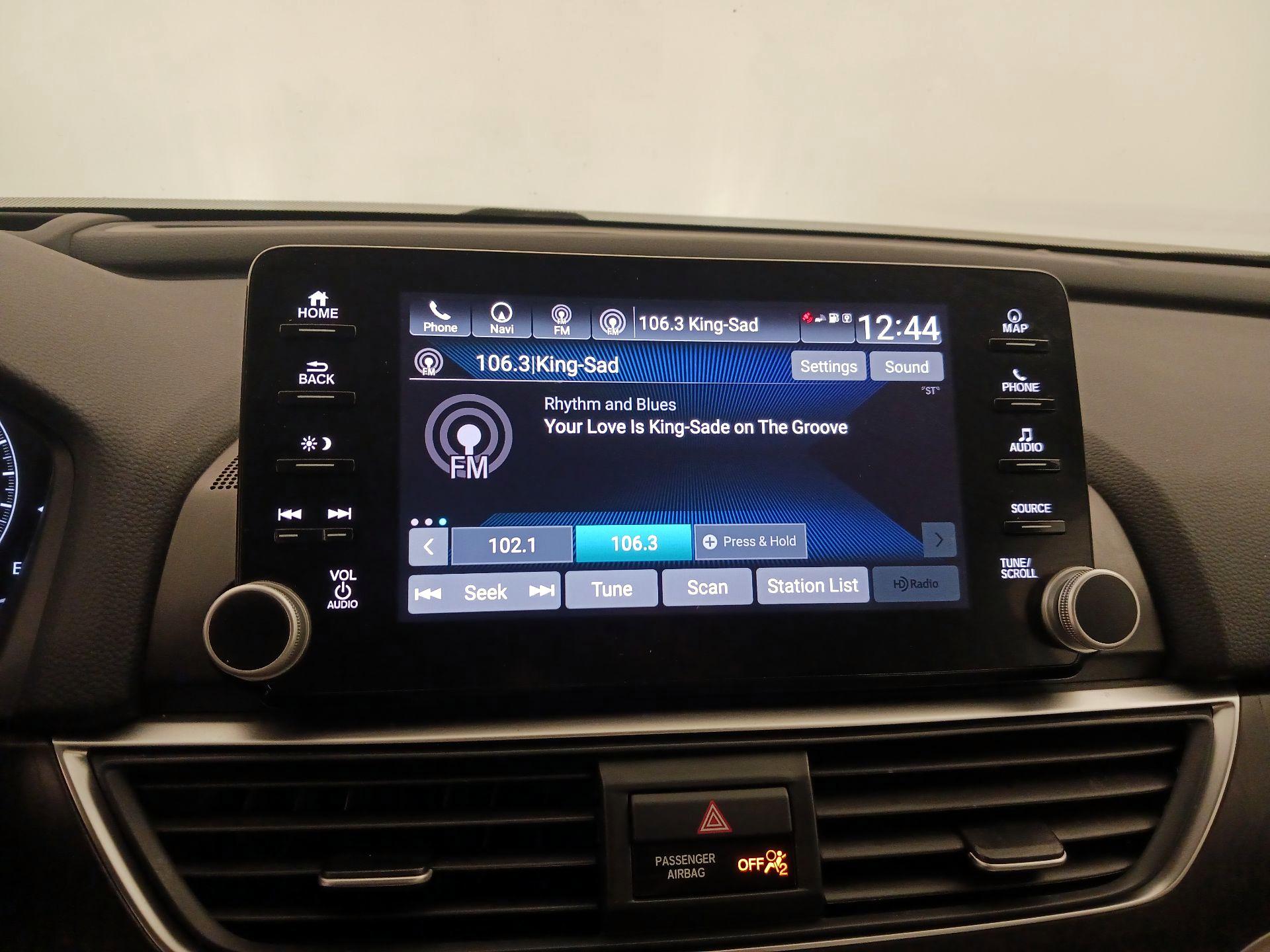 Thumbnail: 2018 Honda Accord - 16