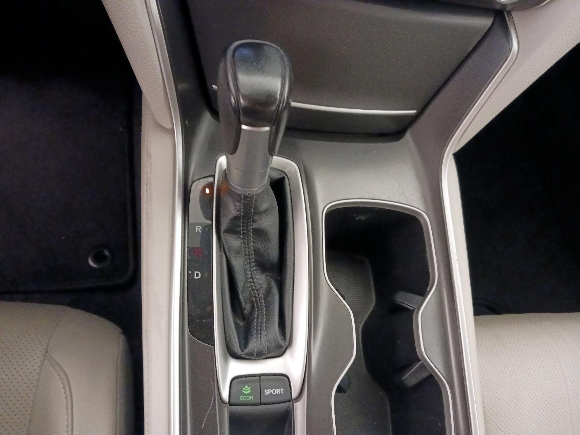 Thumbnail: 2018 Honda Accord - 18