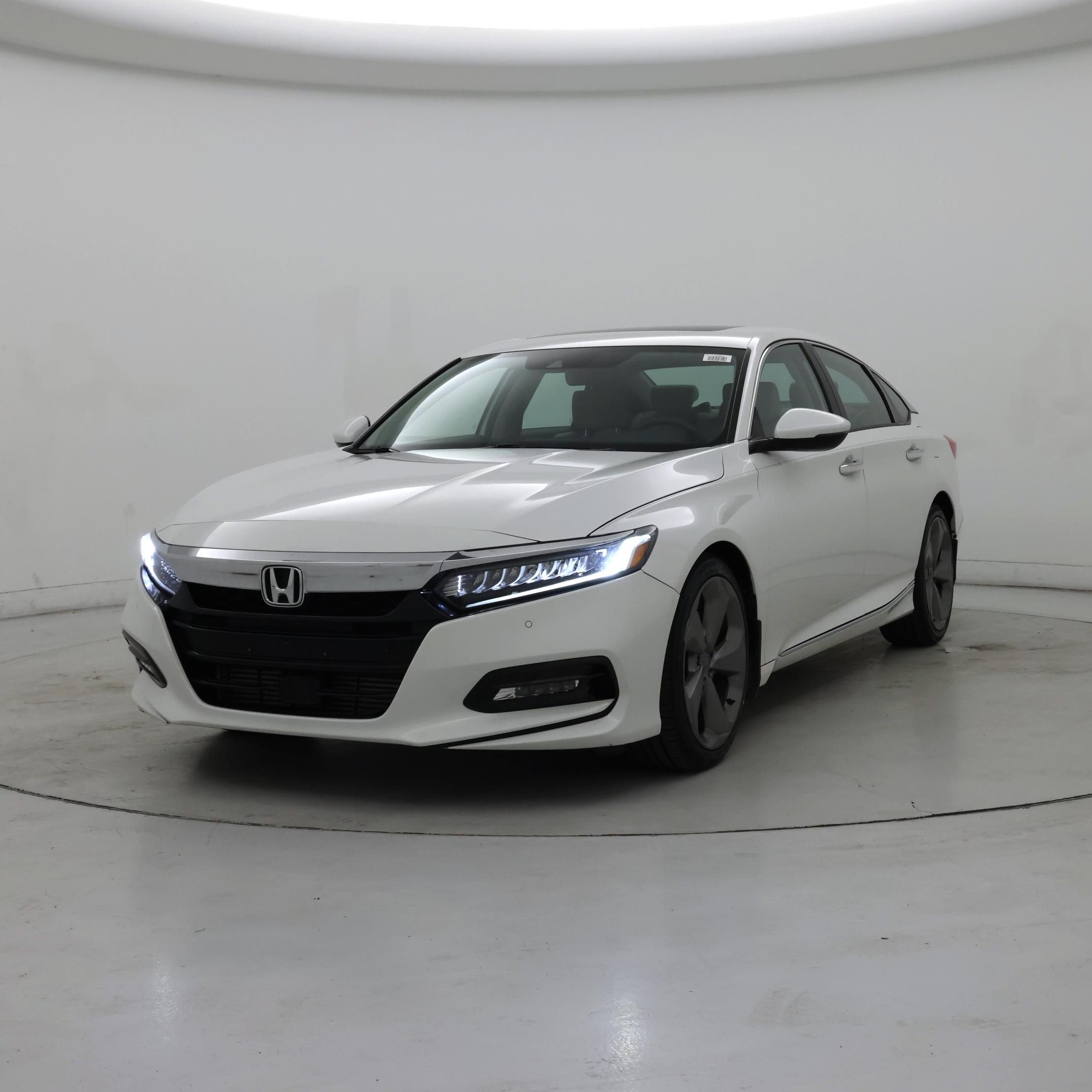 Thumbnail: 2018 Honda Accord - 4