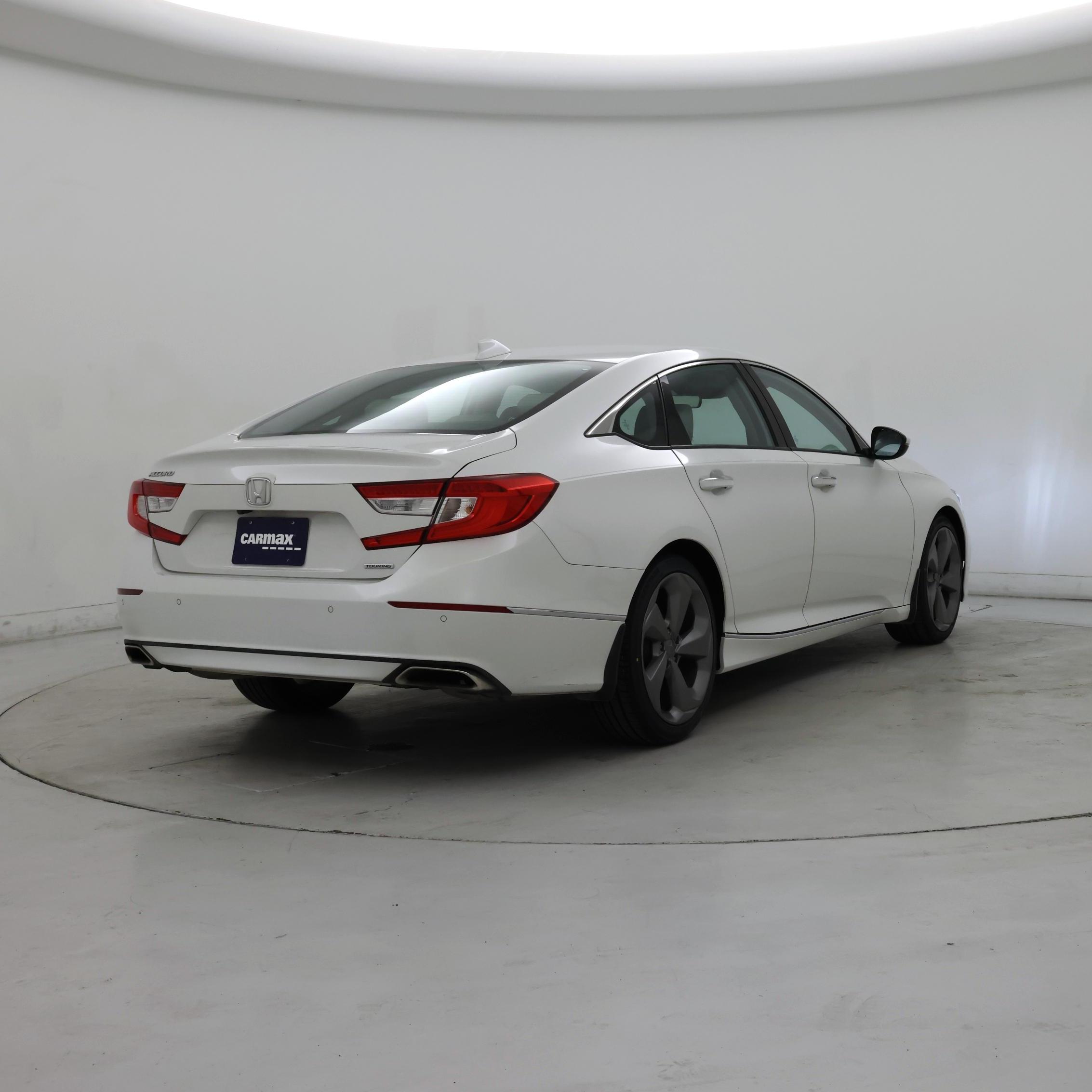 Thumbnail: 2018 Honda Accord - 8