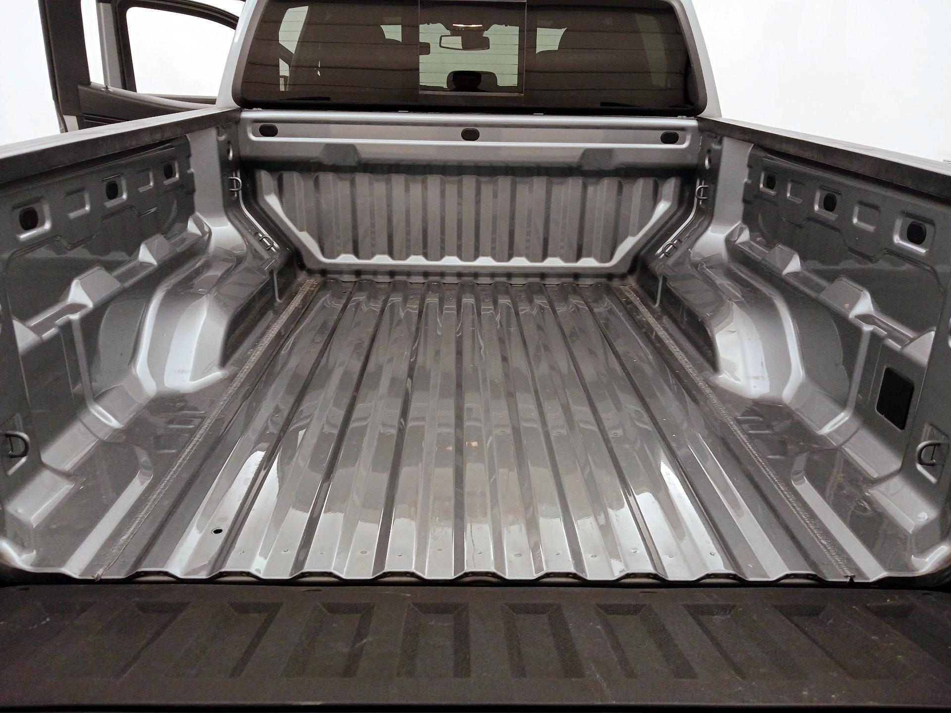 Thumbnail: 2025 Chevrolet Colorado - 20