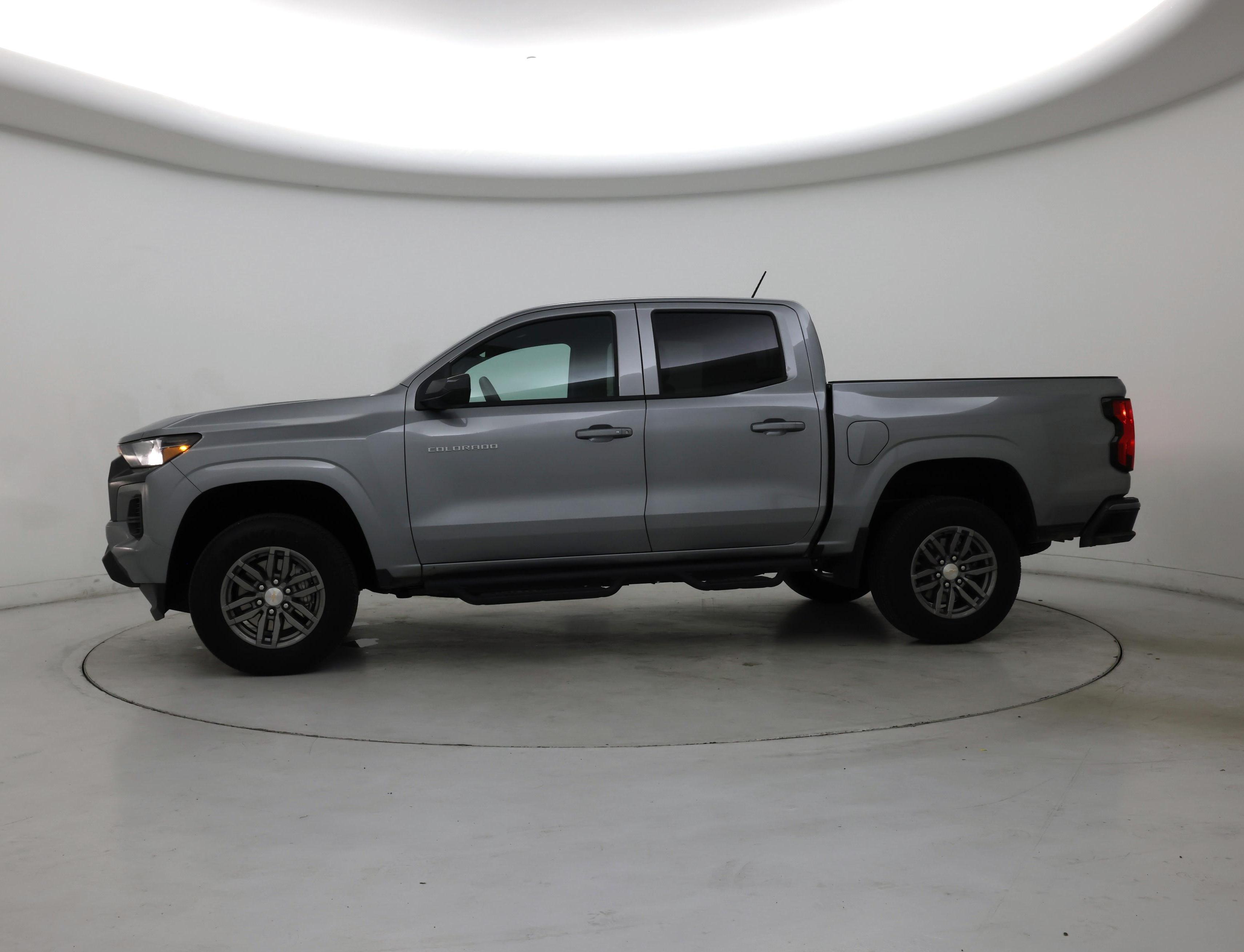 Thumbnail: 2025 Chevrolet Colorado - 3