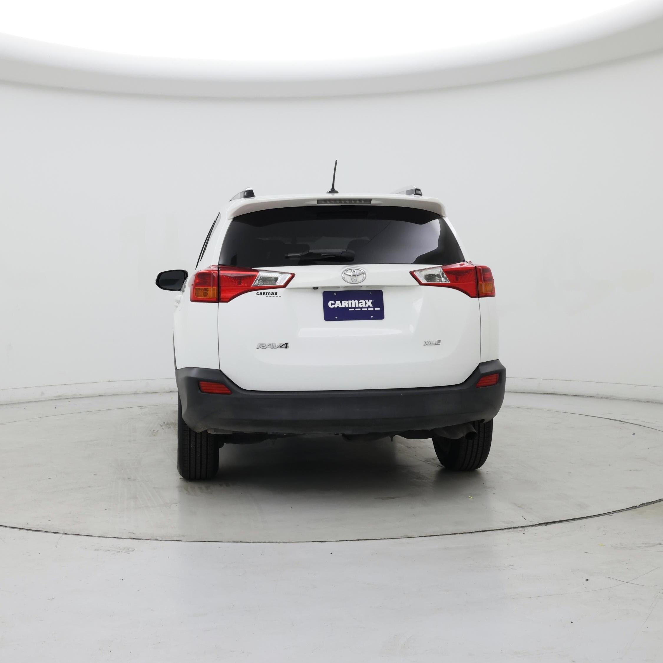 Thumbnail: 2015 Toyota RAV4 - 6