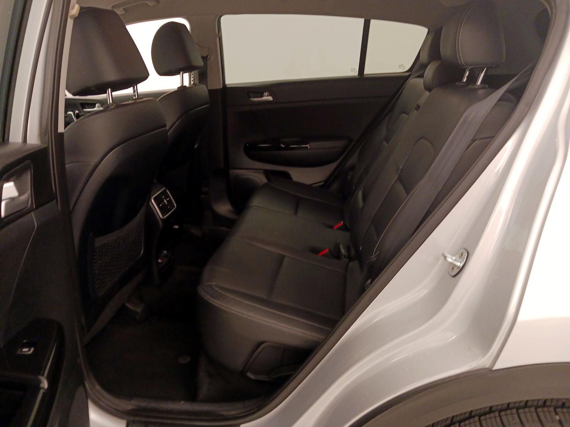 Thumbnail: 2019 Kia Sportage - 19