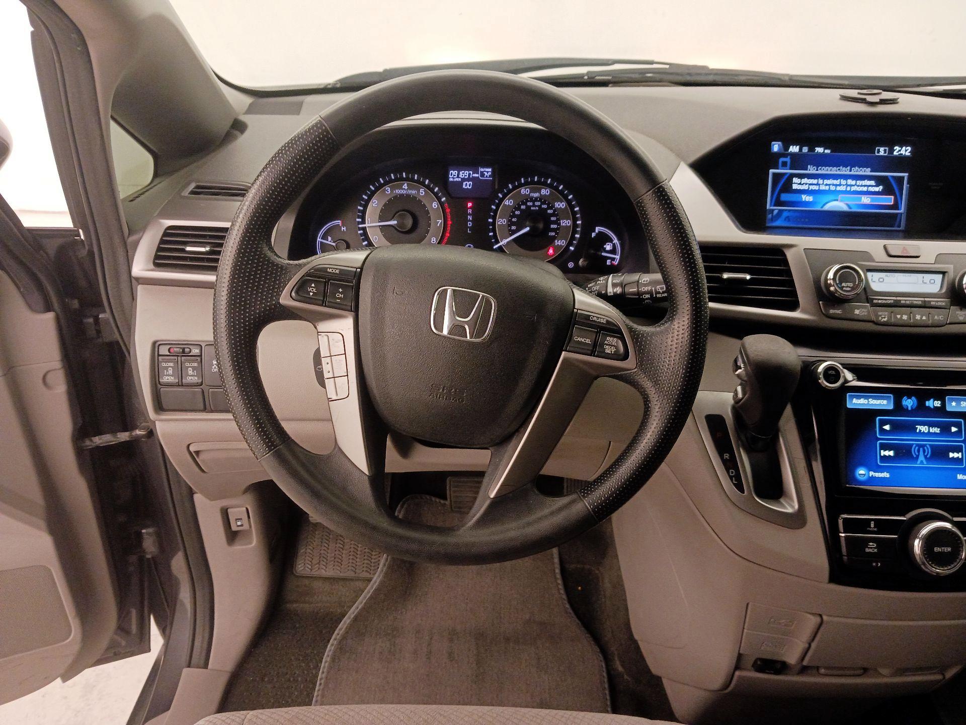 Thumbnail: 2016 Honda Odyssey - 10