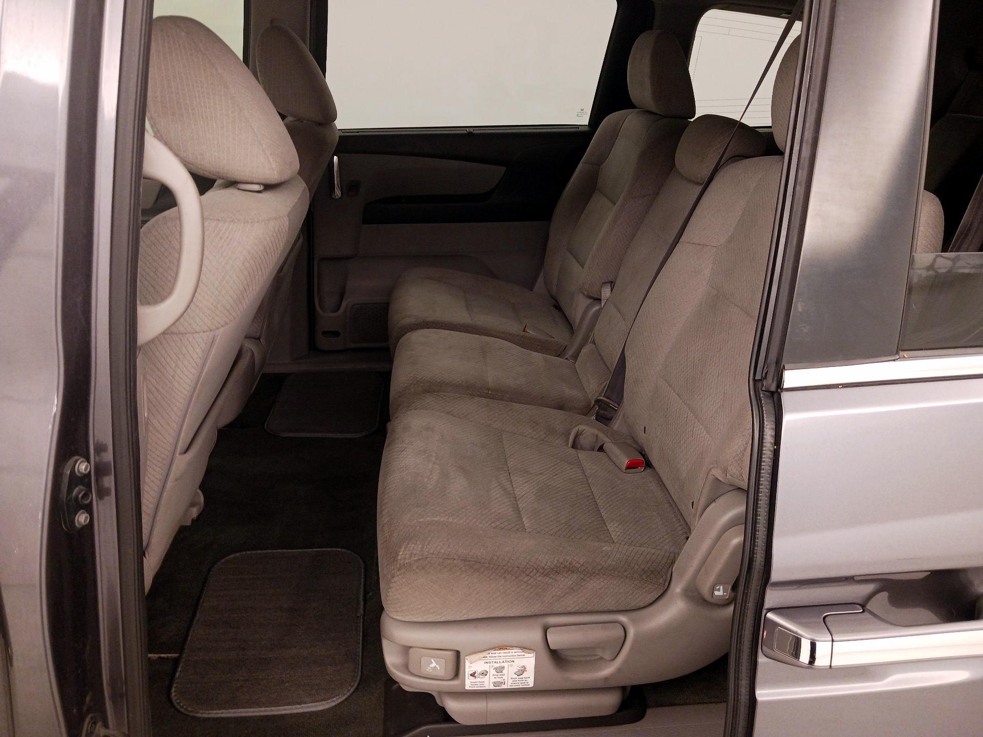 Thumbnail: 2016 Honda Odyssey - 19