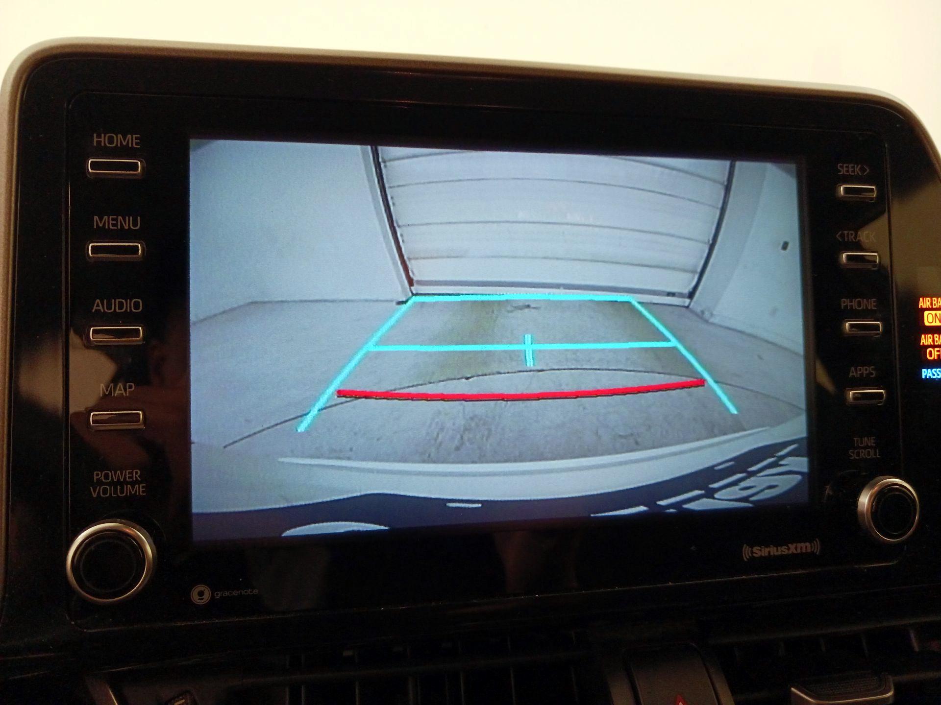 Thumbnail: 2021 Toyota C-HR - 15