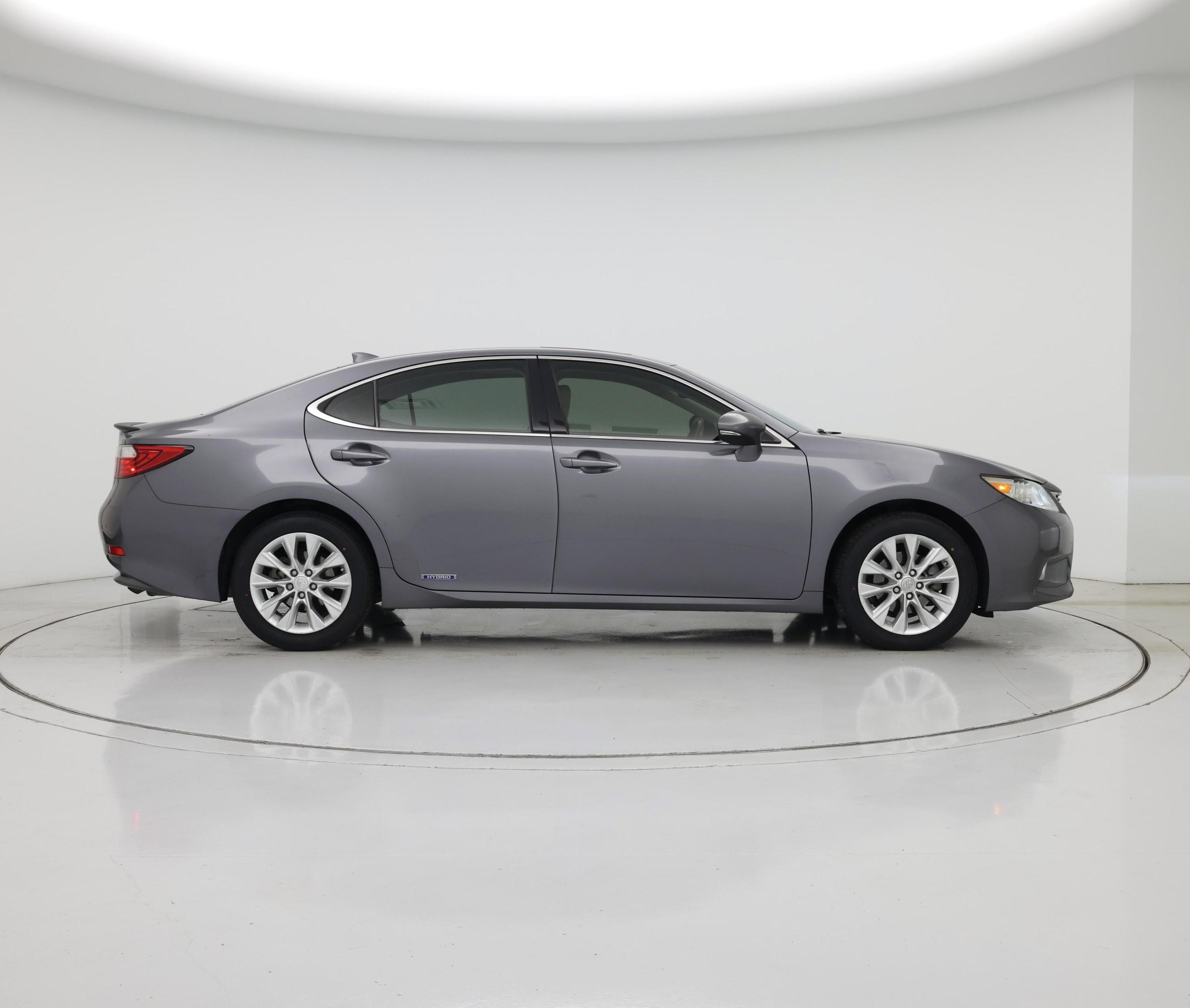 Thumbnail: 2015 Lexus ES - 7
