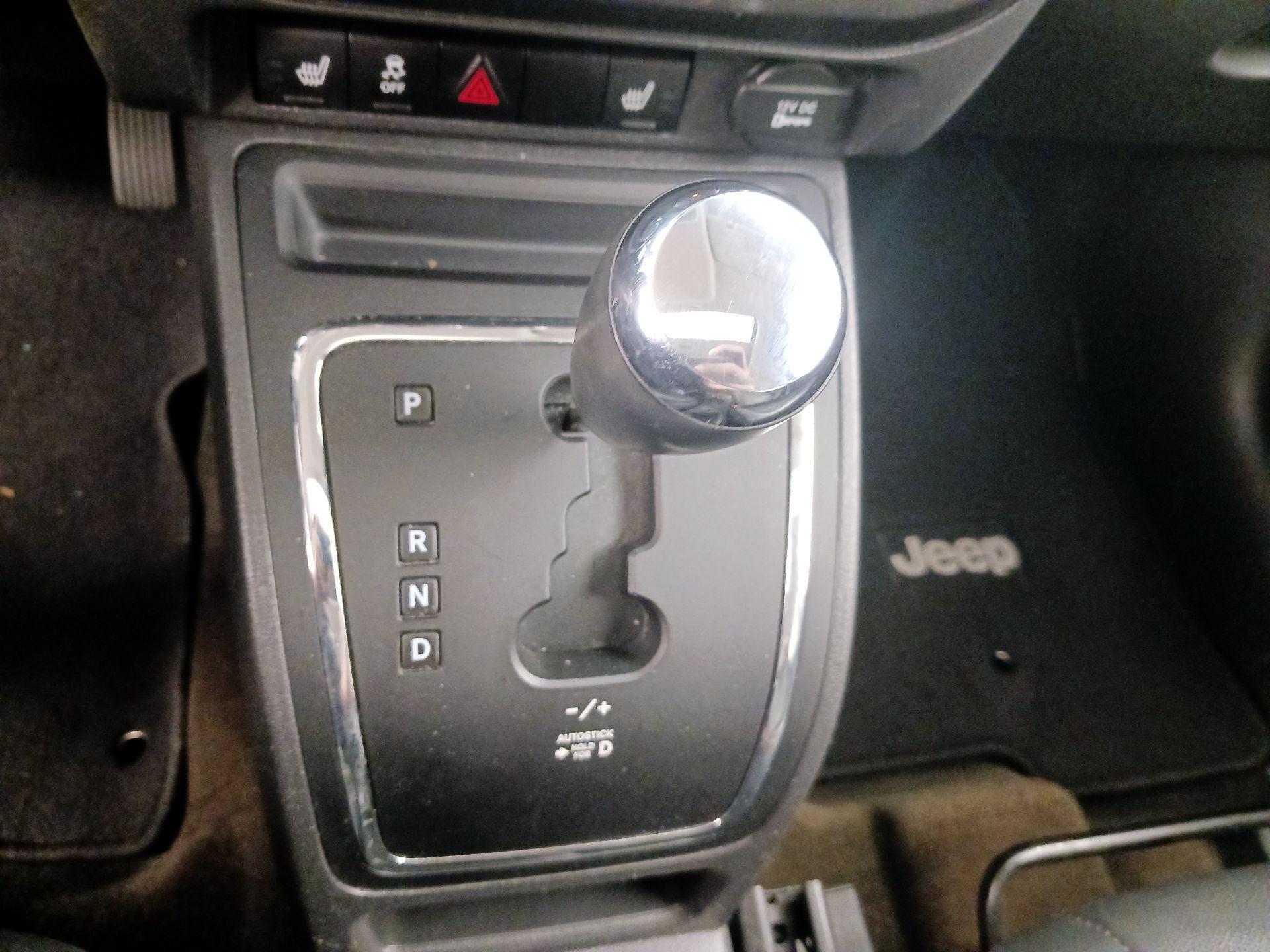 Thumbnail: 2017 Jeep Patriot - 17